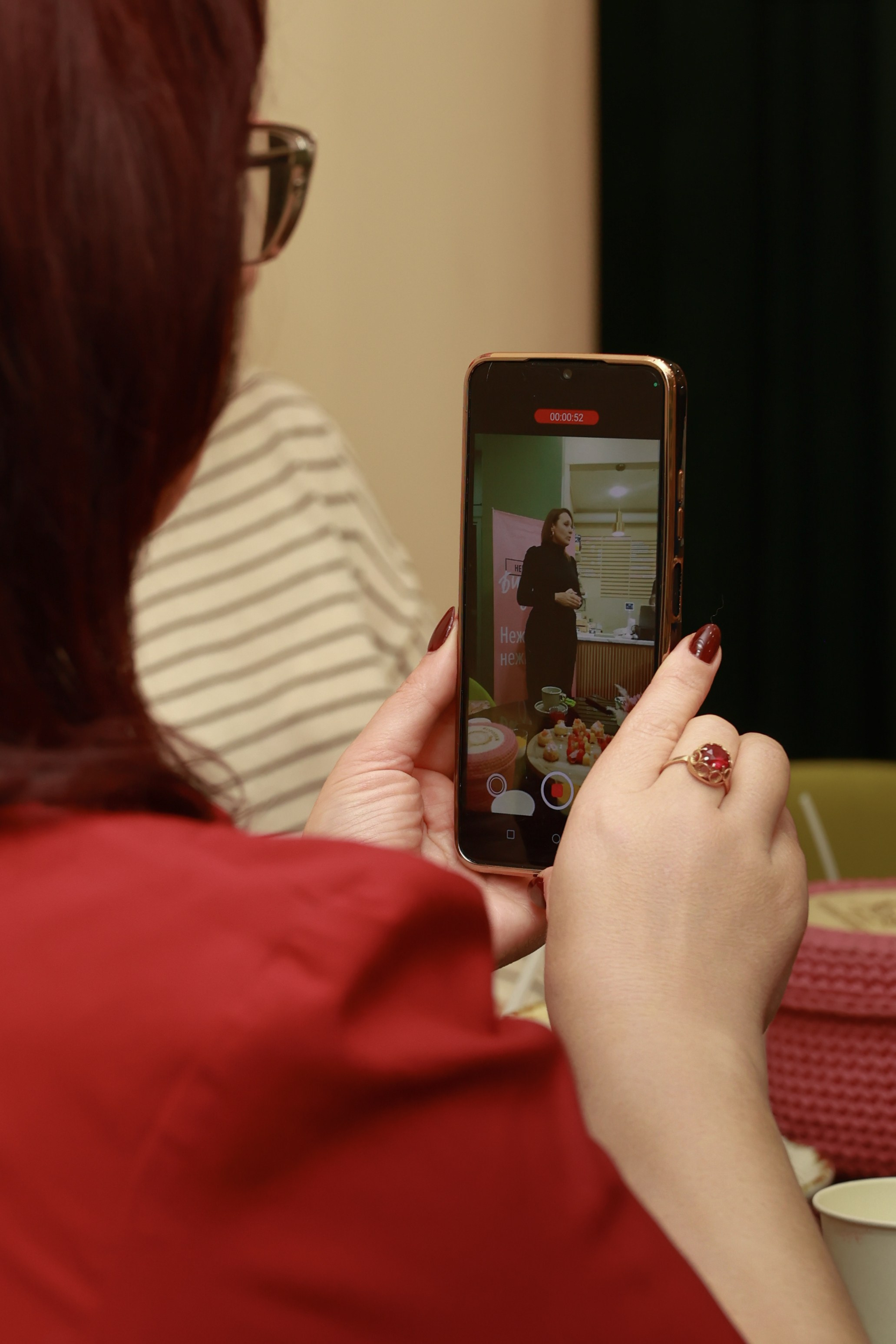 Нетворкинг в кофейне «Шестое чувство». Фотограф Воронеж, Новая Усмань Мария Бублик