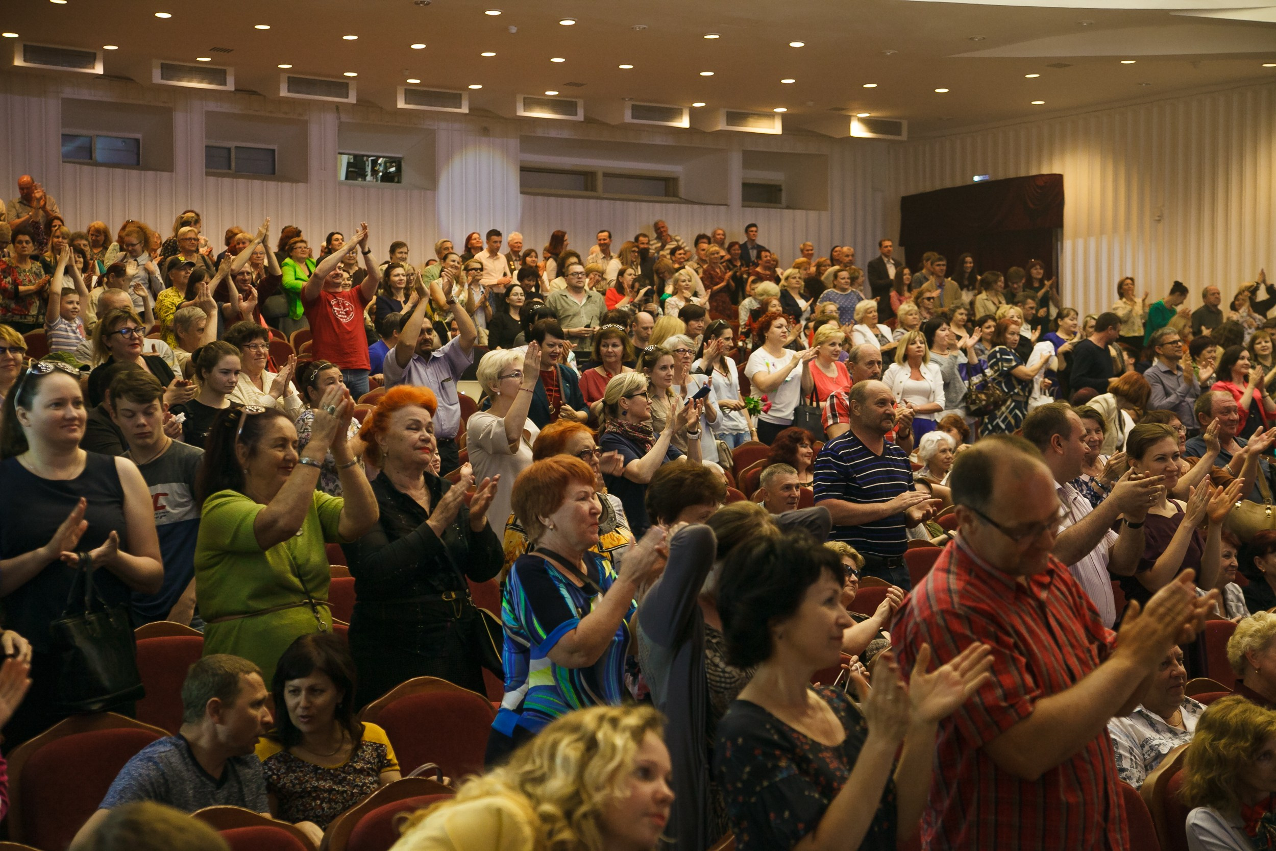 ЦКЗ перезагрузка ХХ века. Свадебный и детский фотограф в Волгограде Слава Белов