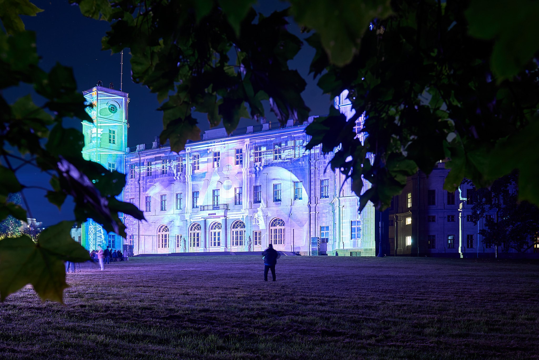 Ночь света 2024 Гатчина. Иван Ступа, репортажный фотограф в Санкт-Петербурге и Ленинградской области