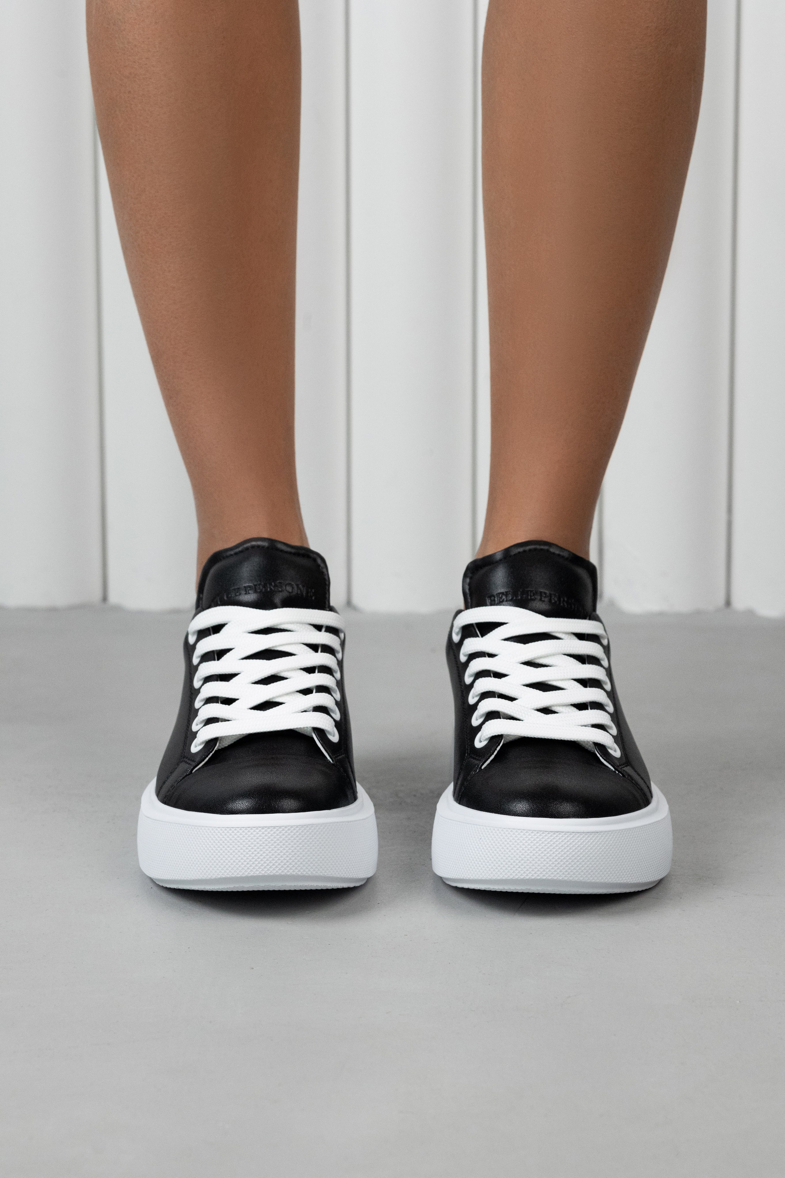 Кроссовки. Фотограф в Ростове-на-Дону Мария Аверина