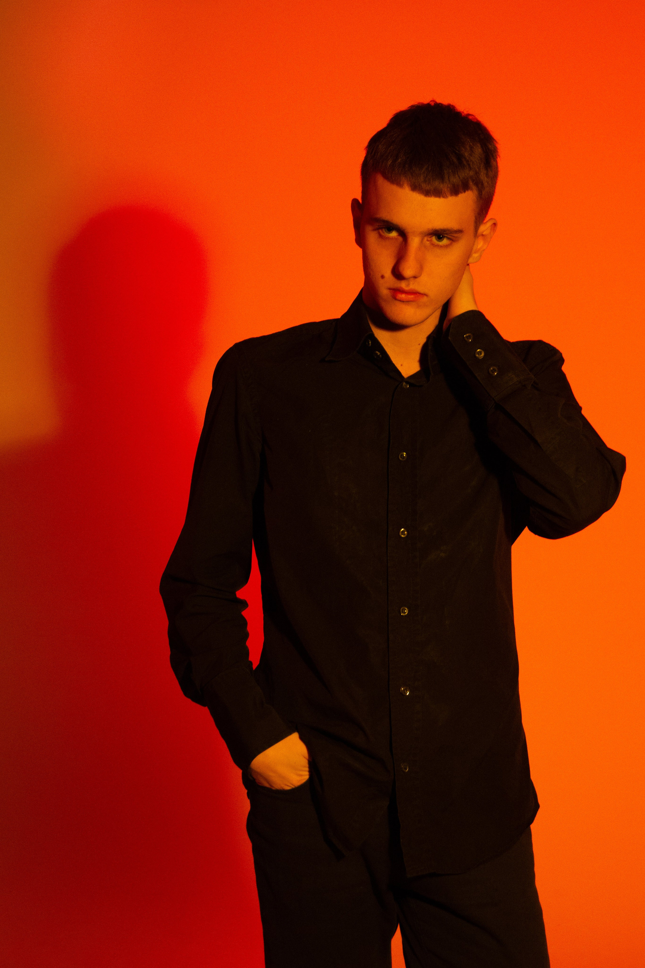 Мужской портрет с цветом. Главная