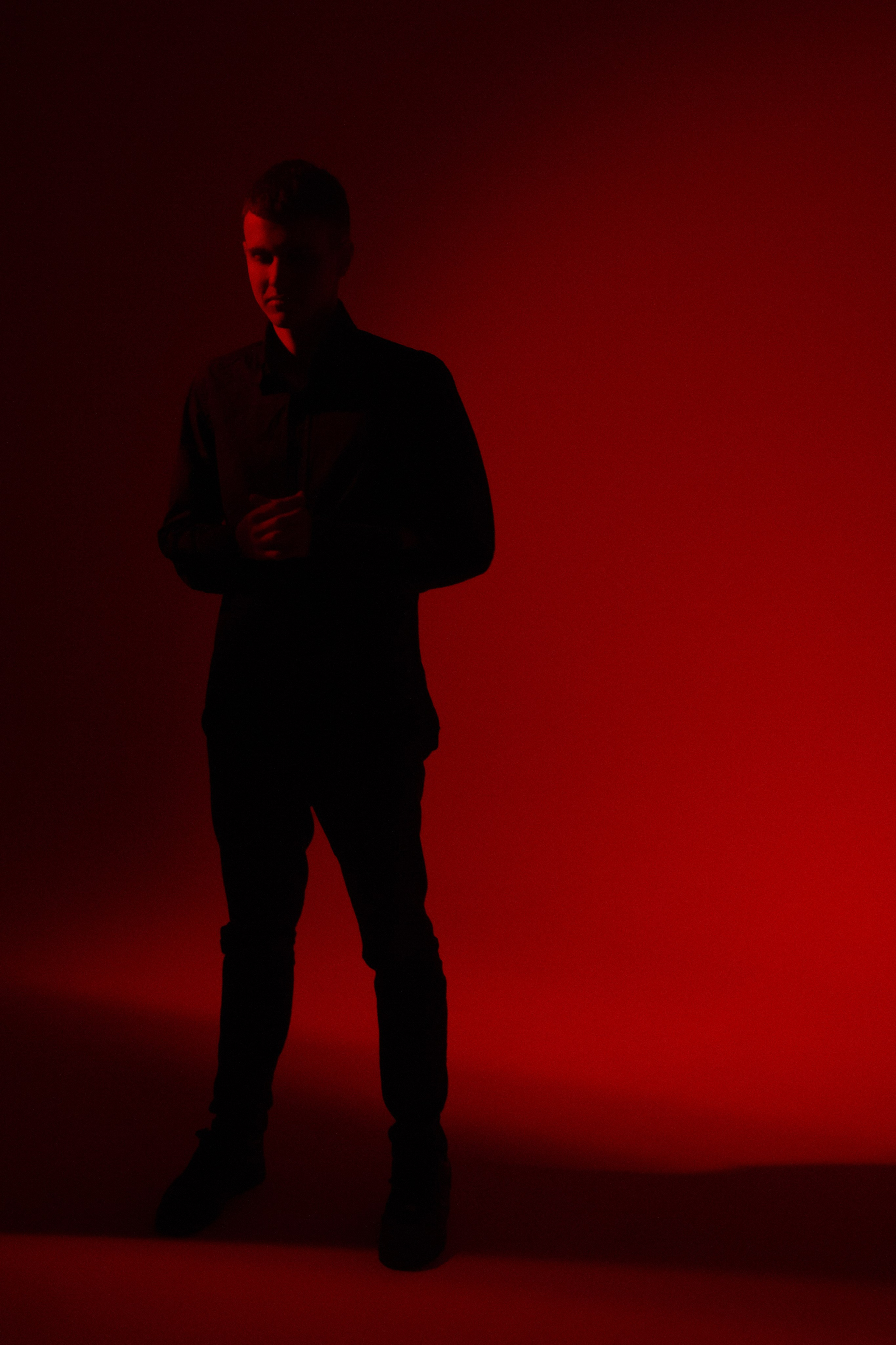 Мужской портрет с цветом. Главная