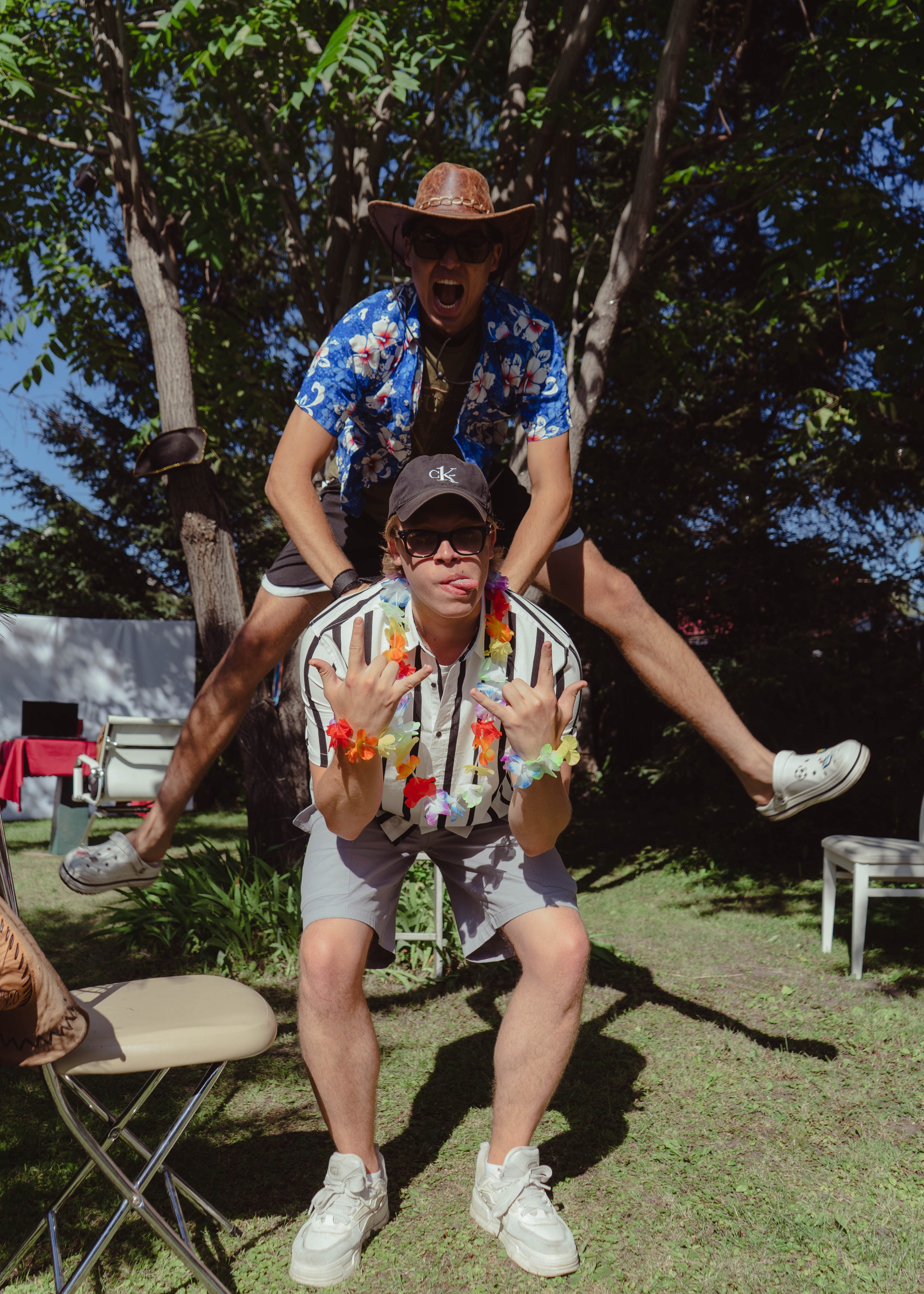 Гавайская вечеринка. Кир Анисин. Режиссер & фотограф