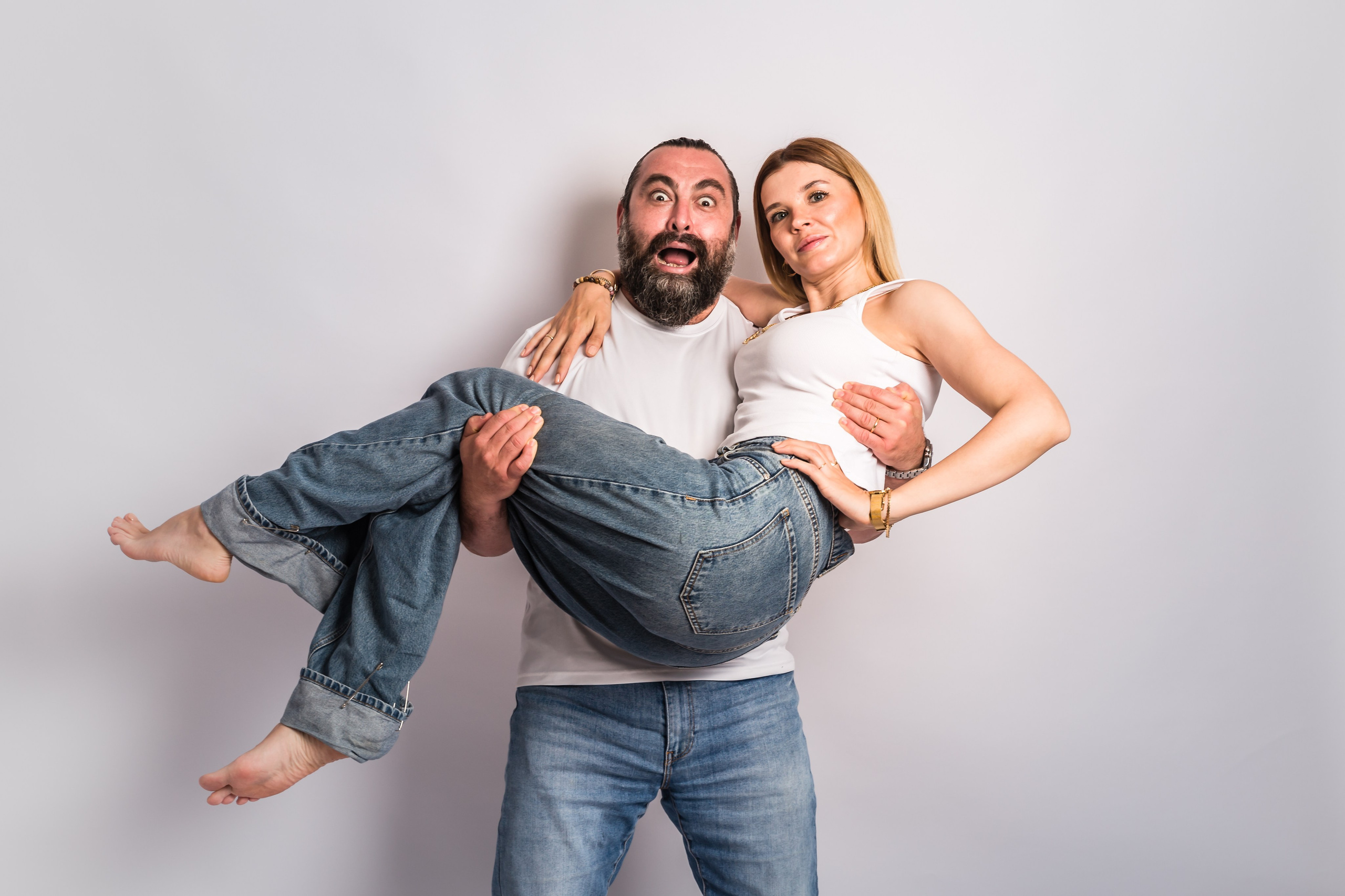 Happy family. Professional family and children’s photographer in Izmir Irina Eron