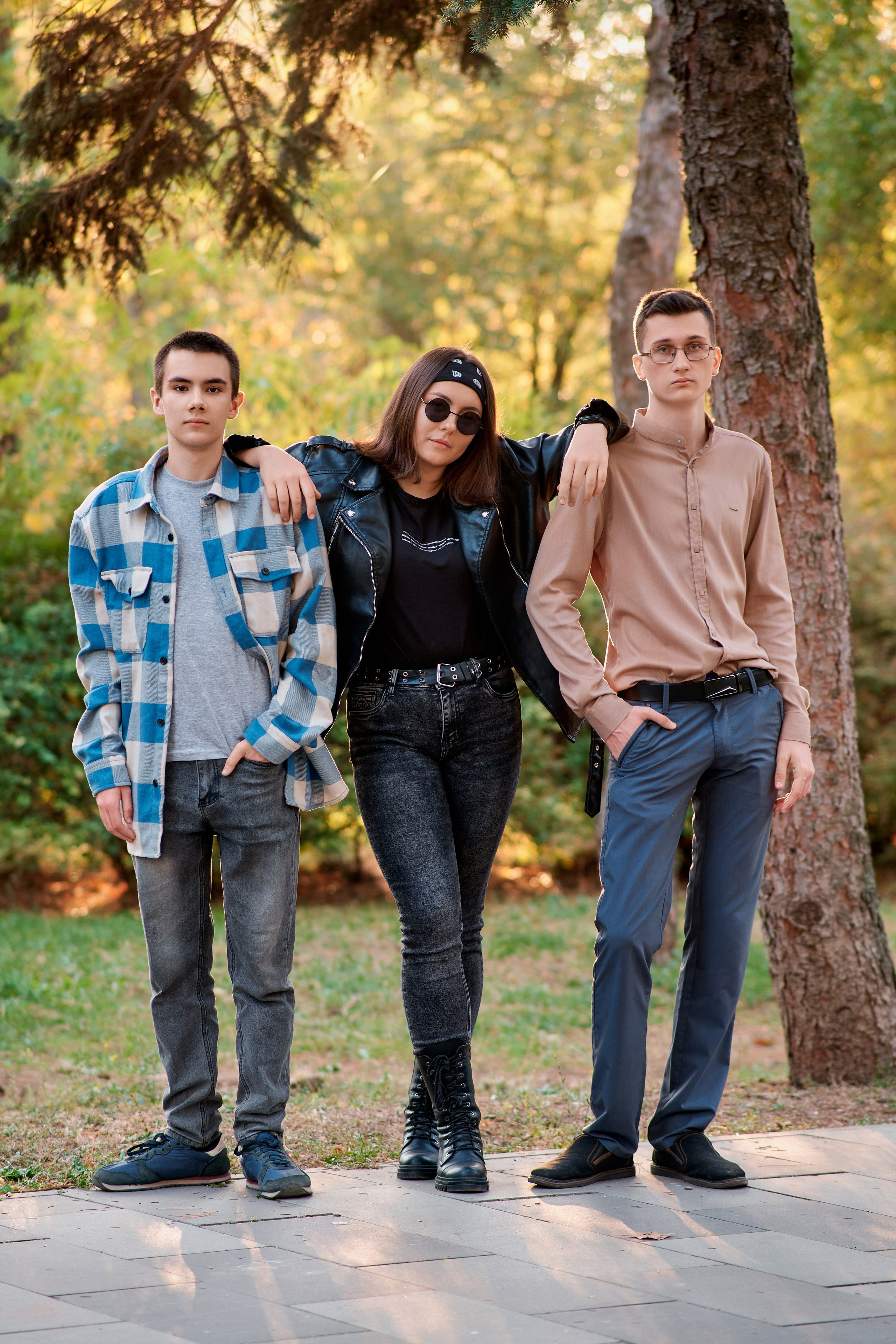 11 класс. Осенняя фотосессия. Приморский парк. Фотограф Таганрог Анна Трайжон