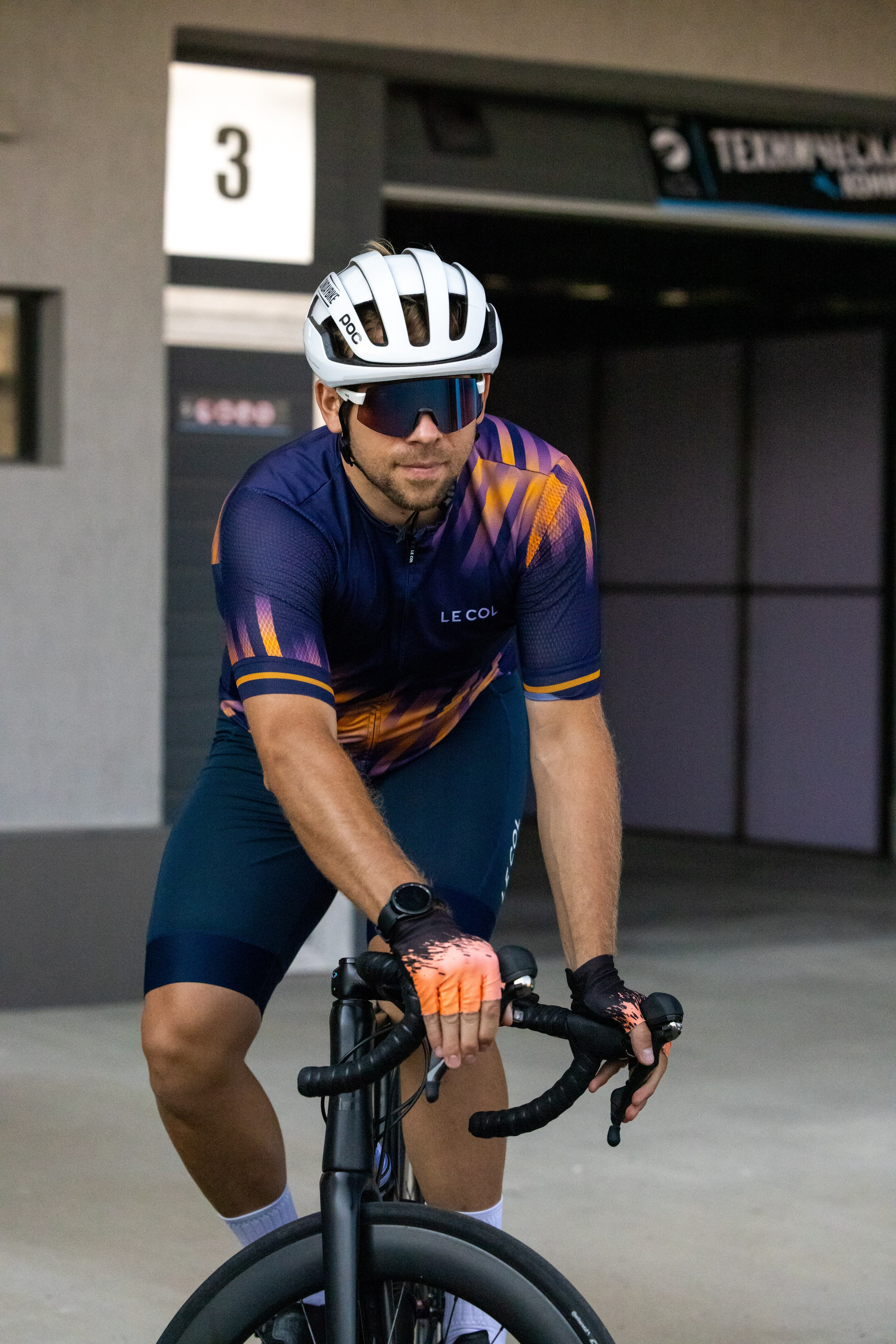 SUNDAYBIKE. Кристина Шнайдер репортажный фотограф Алматы