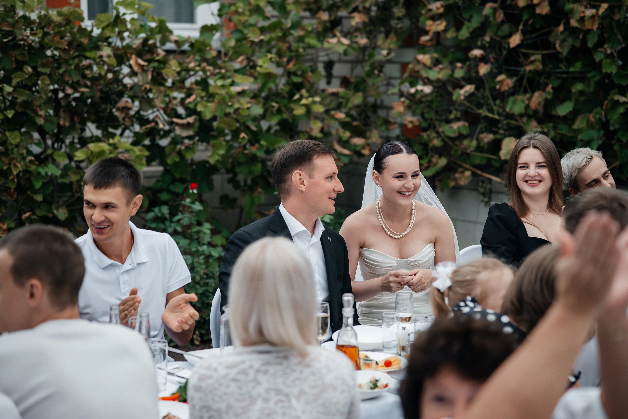 «Свадьба Даши и Артема». Школьный фотограф в Валуйках. Фотосессии для выпускников и изготовление выпускных альбомов в городе Валуйки и в Белгородской области