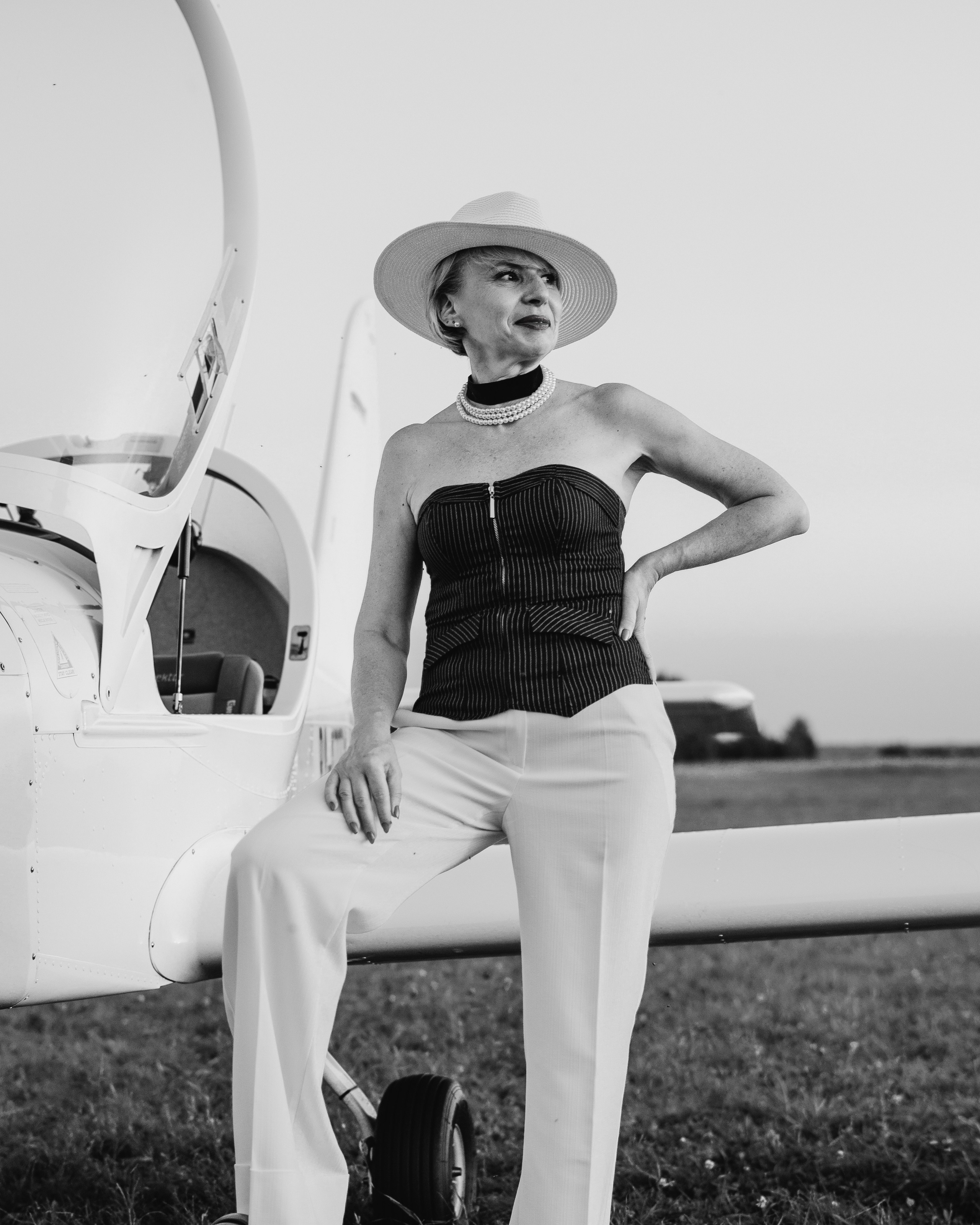 Креативная тематическая индивидуальная портретная съёмка. Фотограф Екатеринбург для вас или вашего бренда