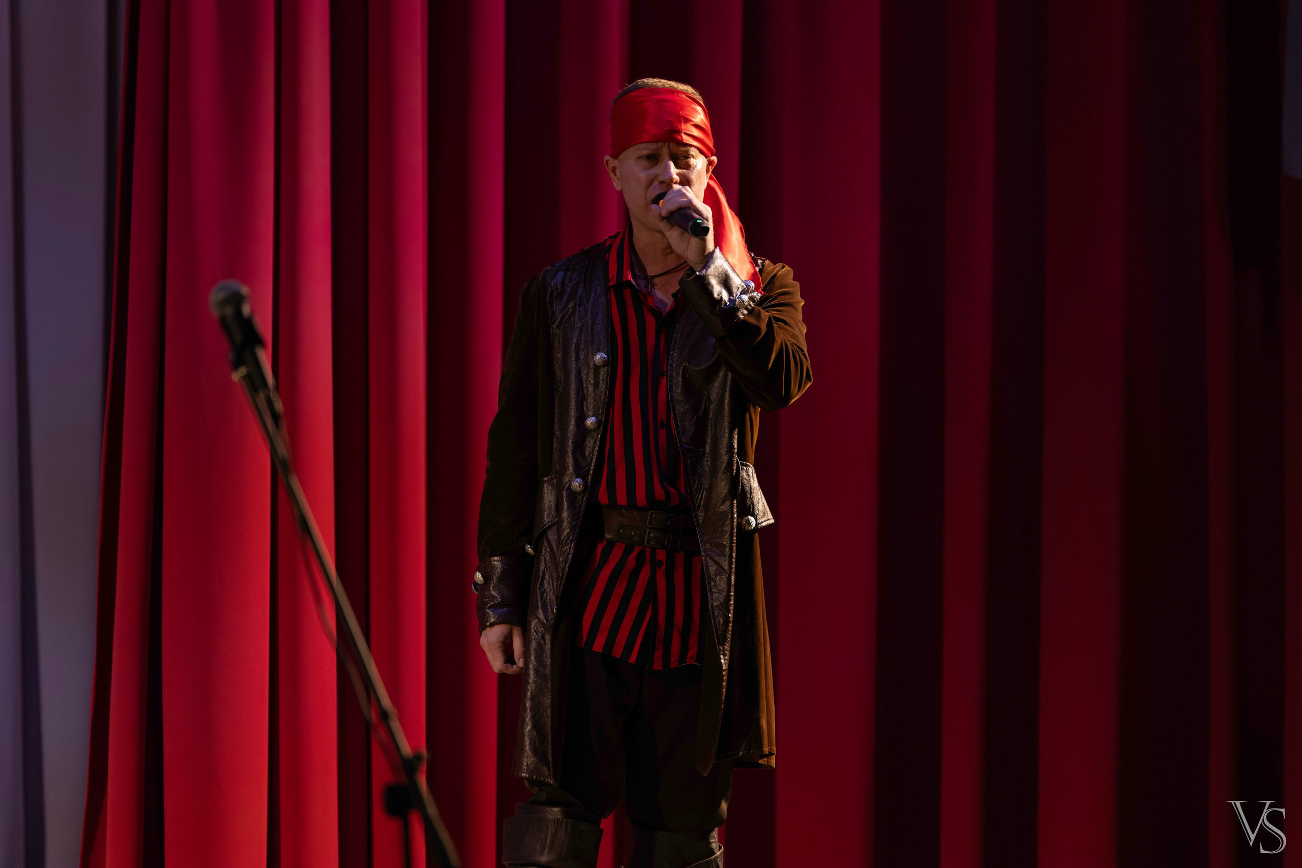 Монте Кристо. Фотограф Виктор Степанов