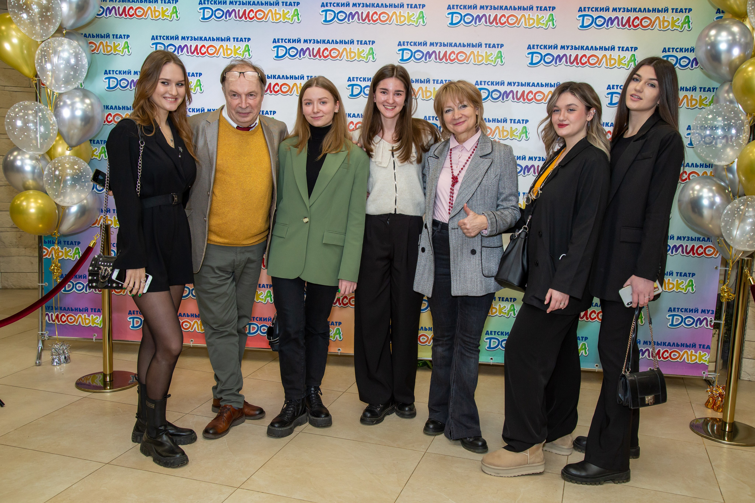 Репортажная съёмка для Домисольки на новый год. «Студия DRONAVT`s» — видеосъёмка и фотография г. Москва