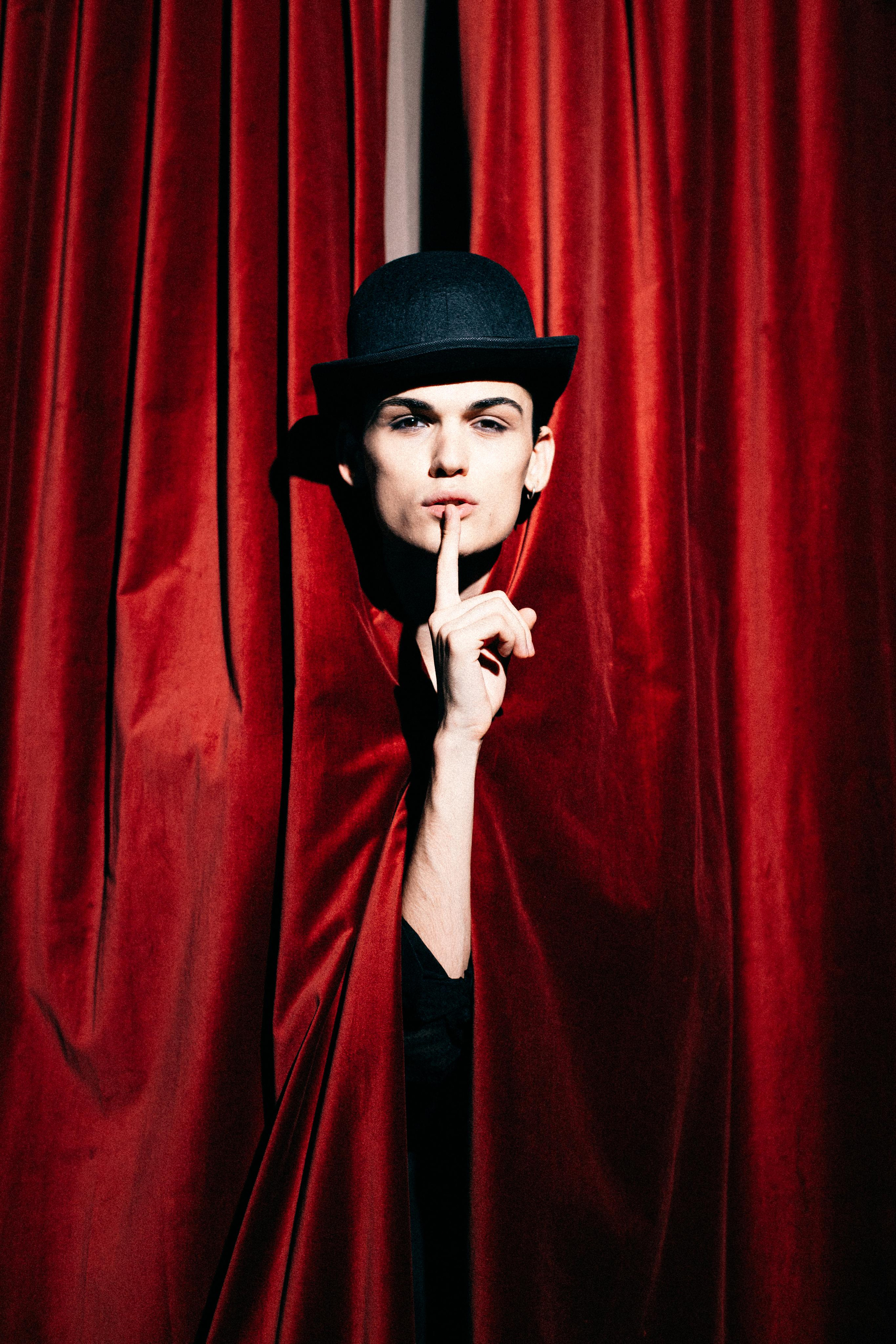 Эмиль Киракосян. Главная