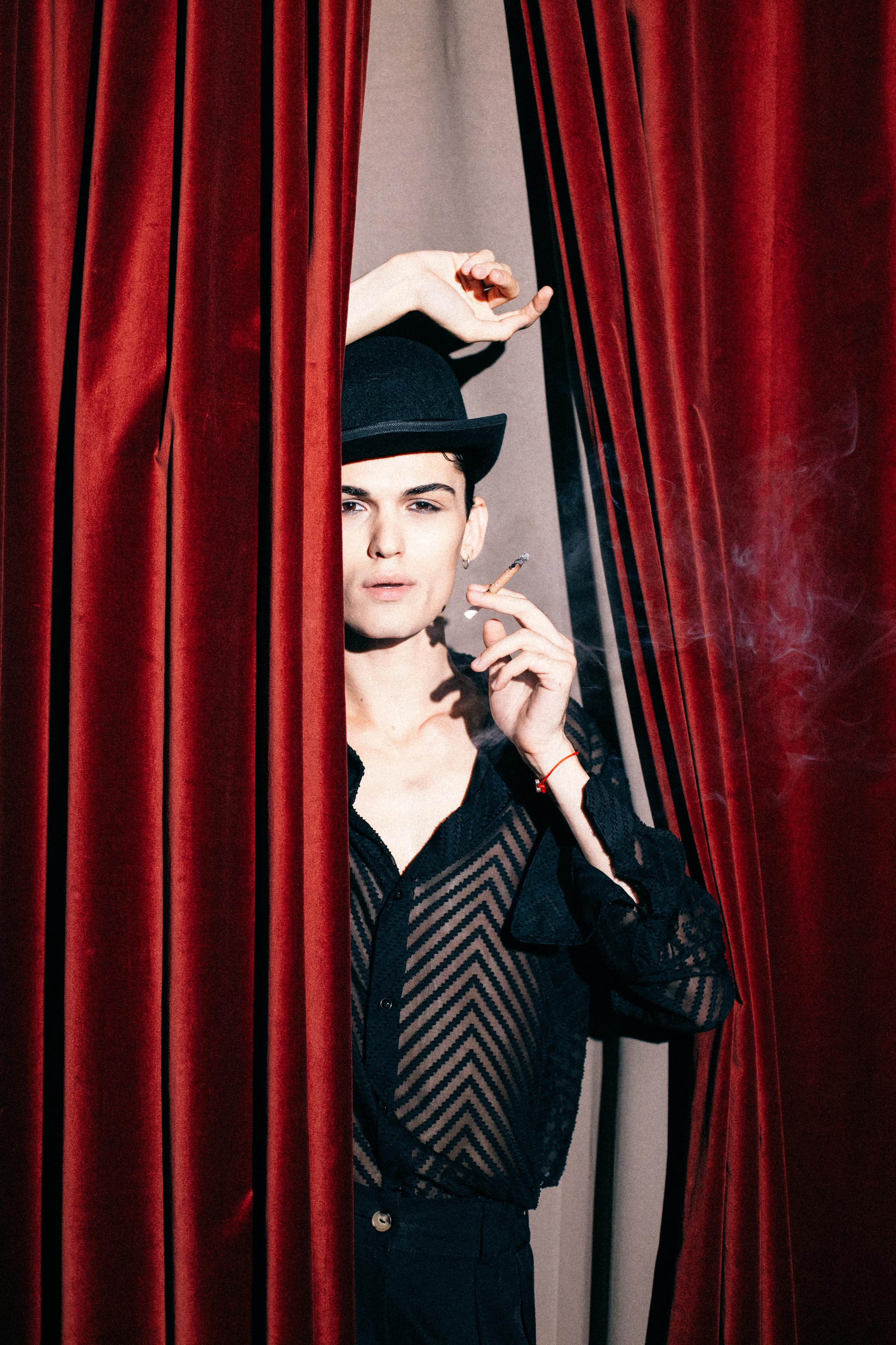 Эмиль Киракосян. Главная