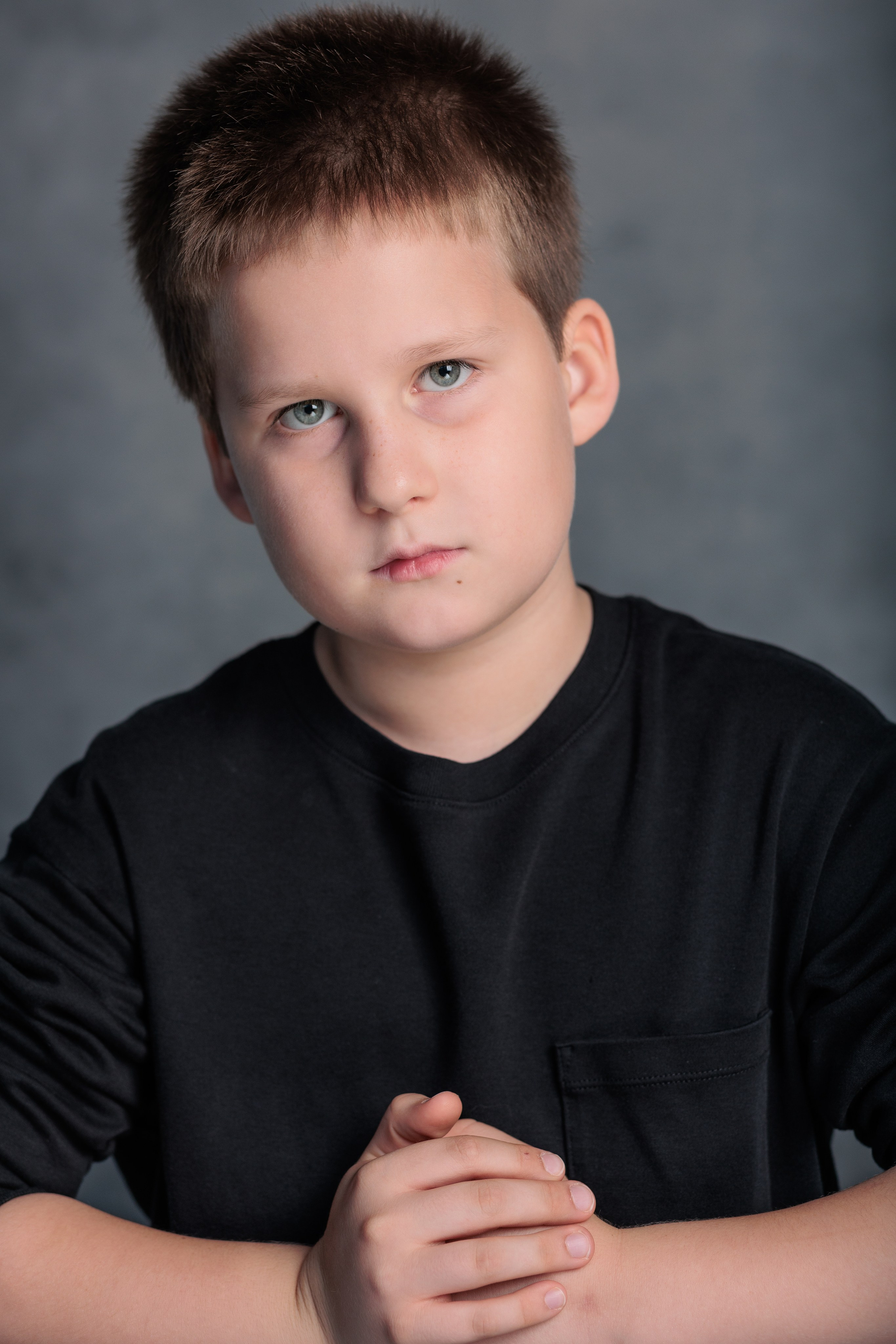 МАТВЕЙ. Я фотограф из Москвы к Вашим услугам