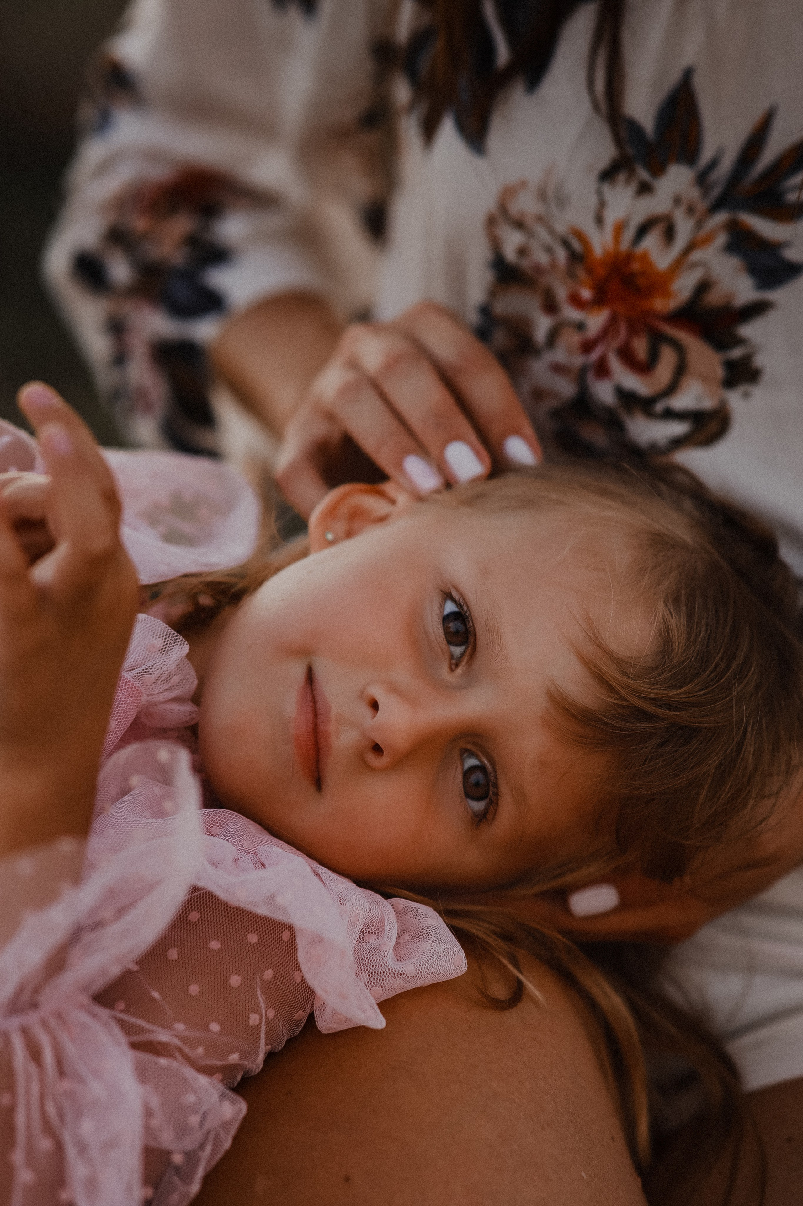 Мама с дочкой. Фотосессия на природе