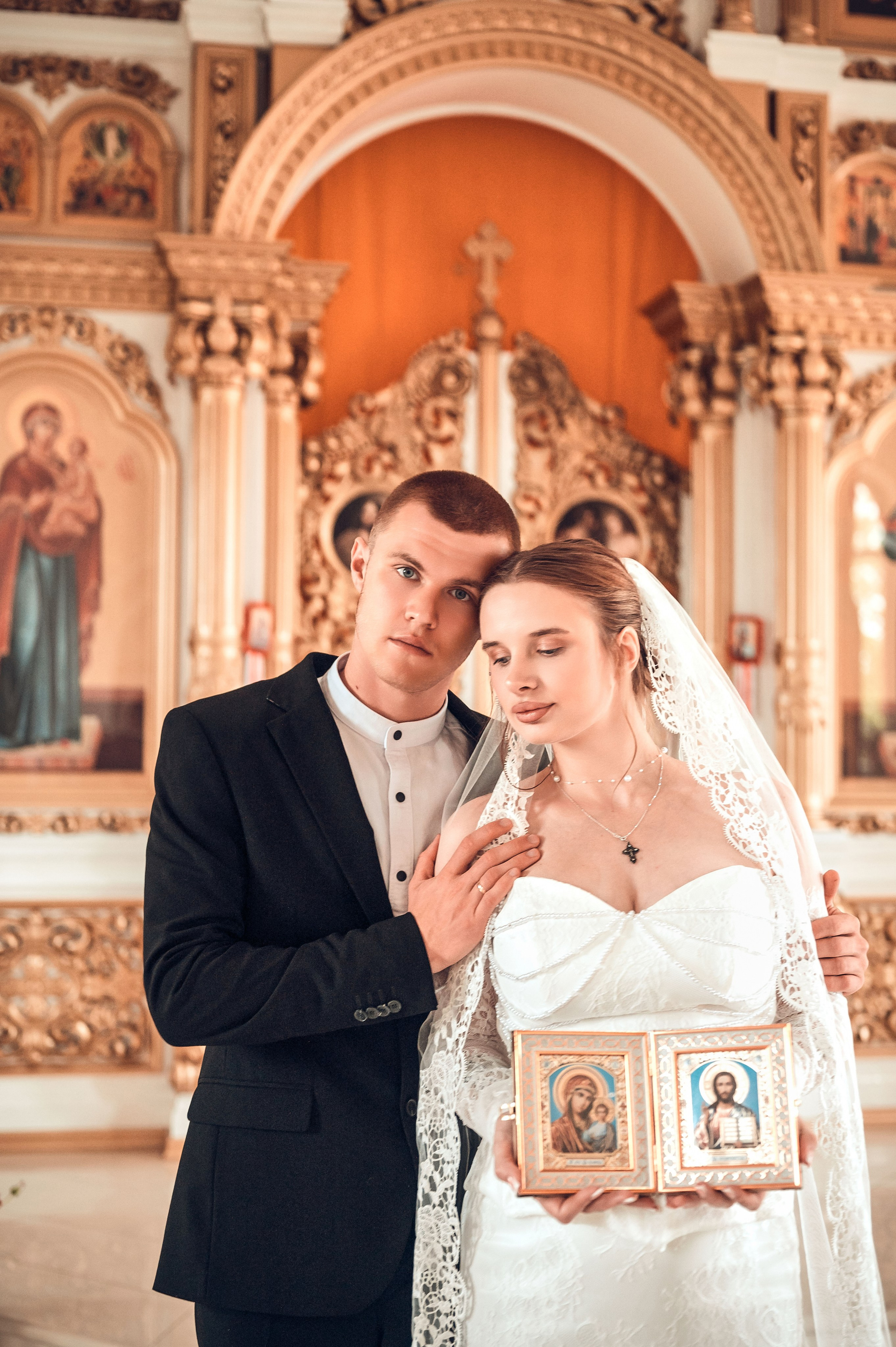 Таинство Венчания Владислава и Алины Свято-Георгиевском храм. пгт Афипский. Фотограф на Таинство Венчания и Крещения в Краснодаре Абрамова Людмила