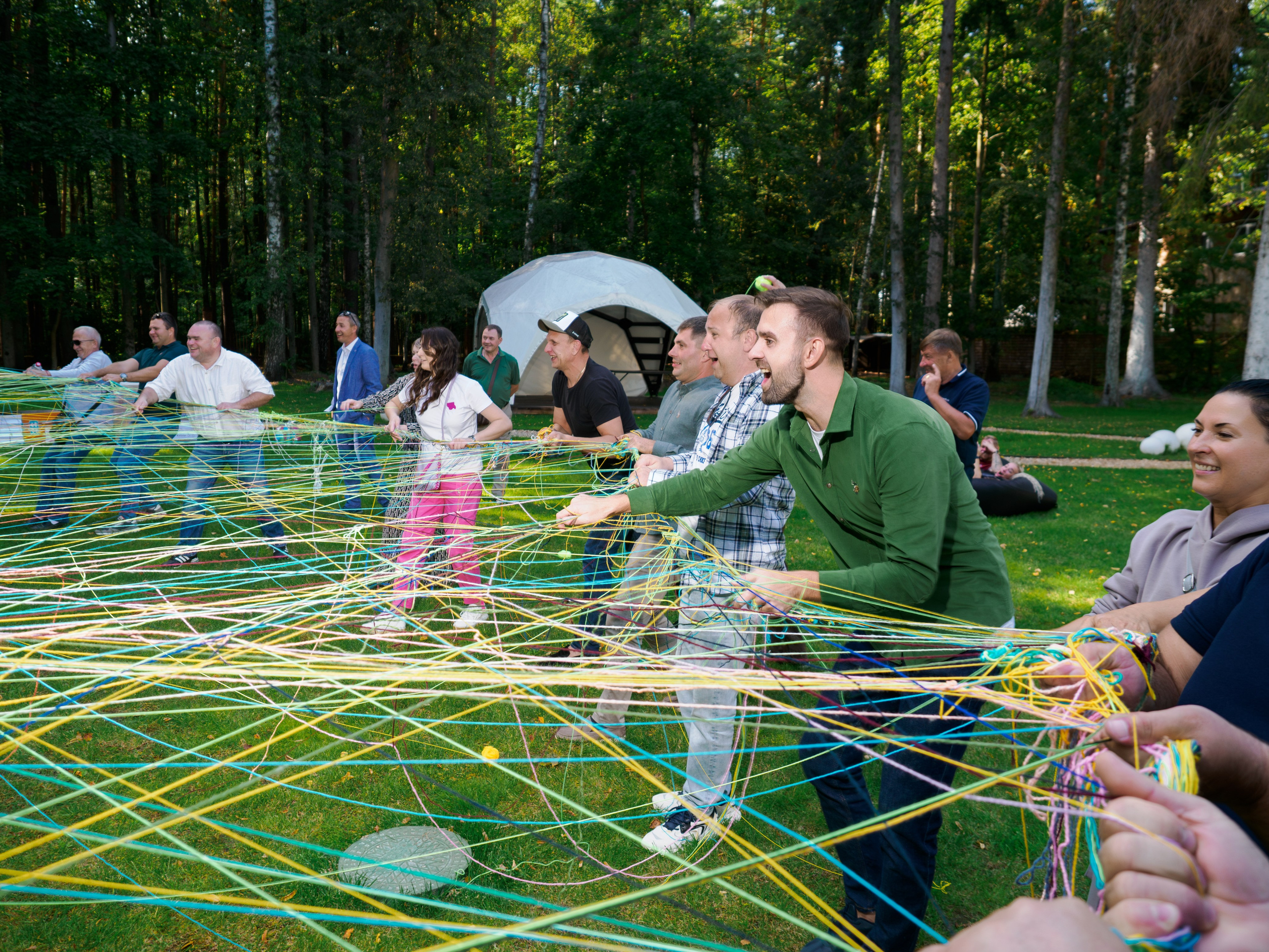Фотография тимбилдинга на корпоративе на улице в Москве