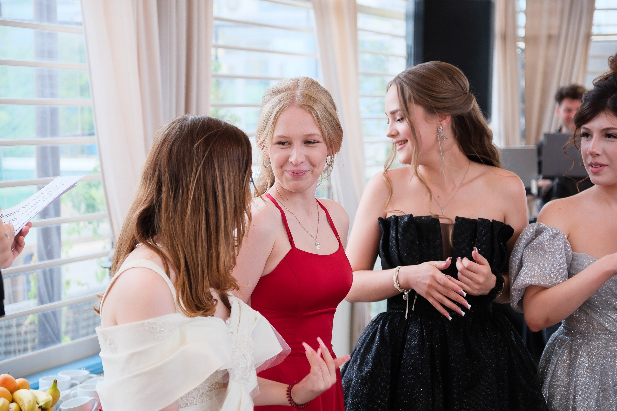 9 Класс Выпускной. Фотограф Анатолий Деникин