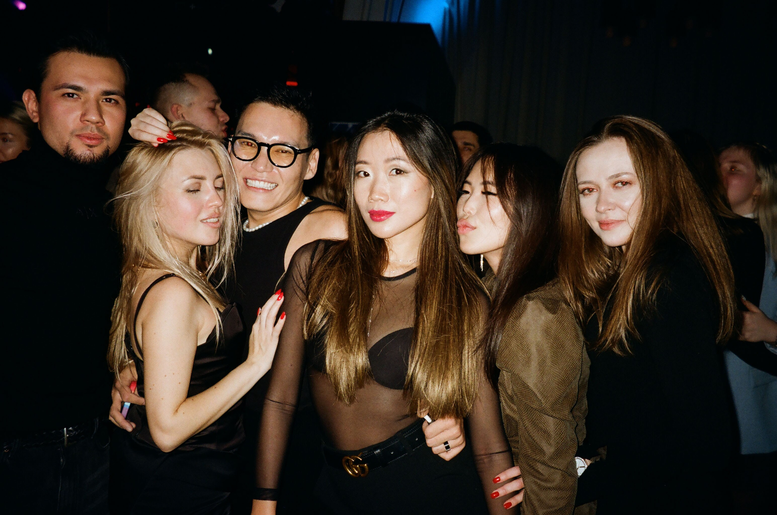 СПЛЕТНИ. Андрей Цветков — репортажный, свадебный и портретный фотограф в Санкт-Петербурге