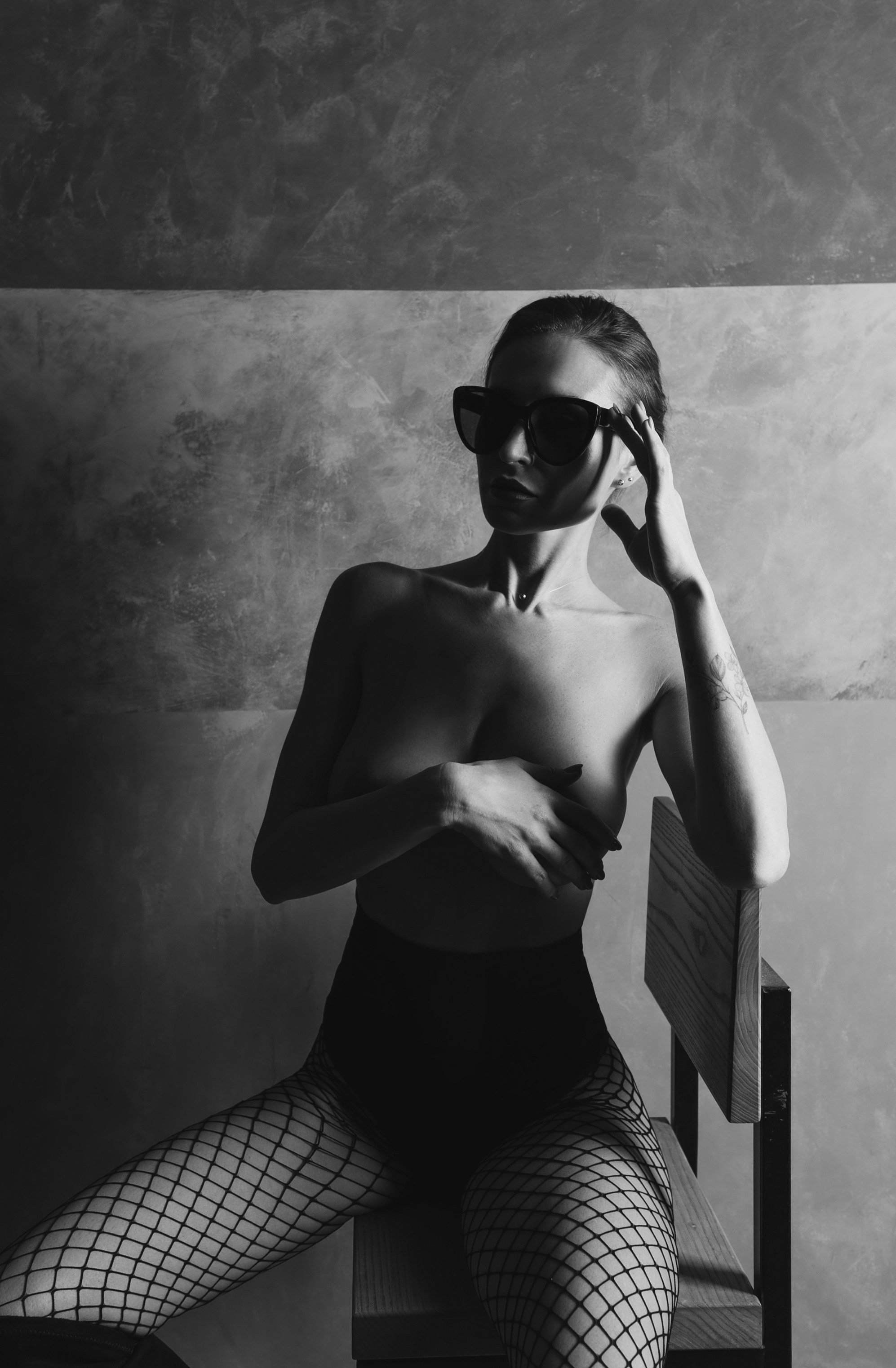 Студии & отели. Модель Москва каталожная и творческая съемка Anna Antlers