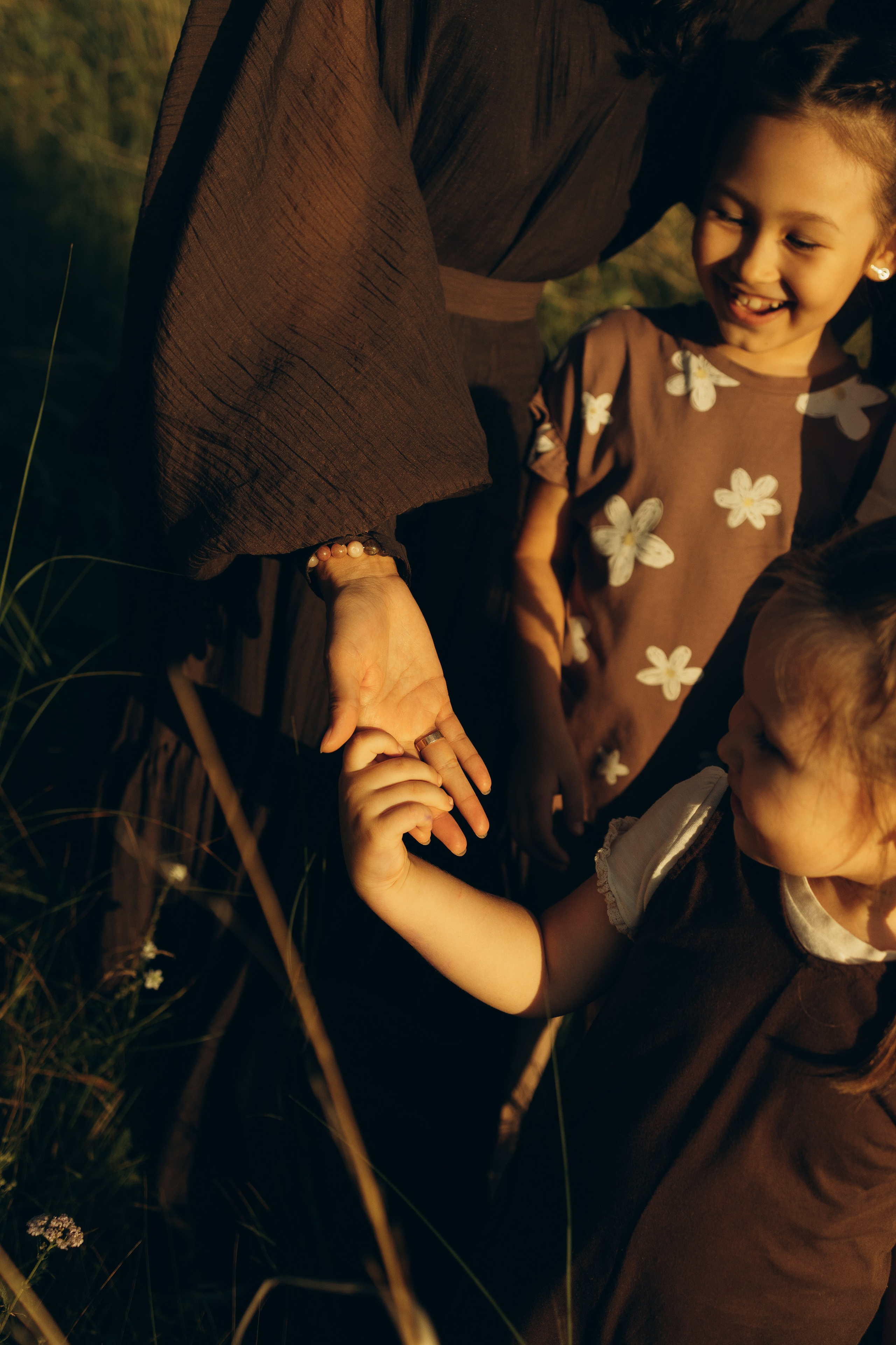 На природе. Семейный фотограф Новосибирск Фотограф на выписку Новосибирск