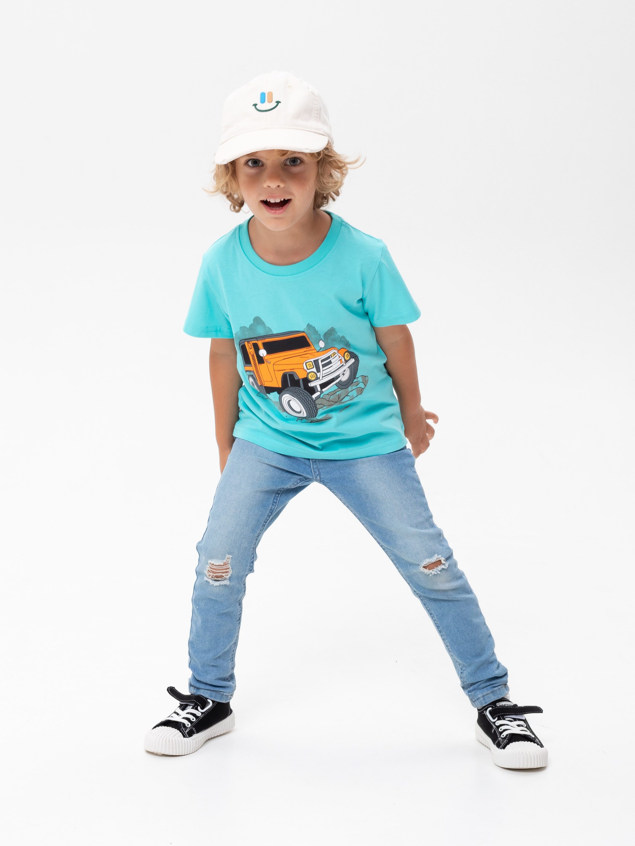 Футболки и носки. Фотограф в Краснодаре Арина Кудряшова