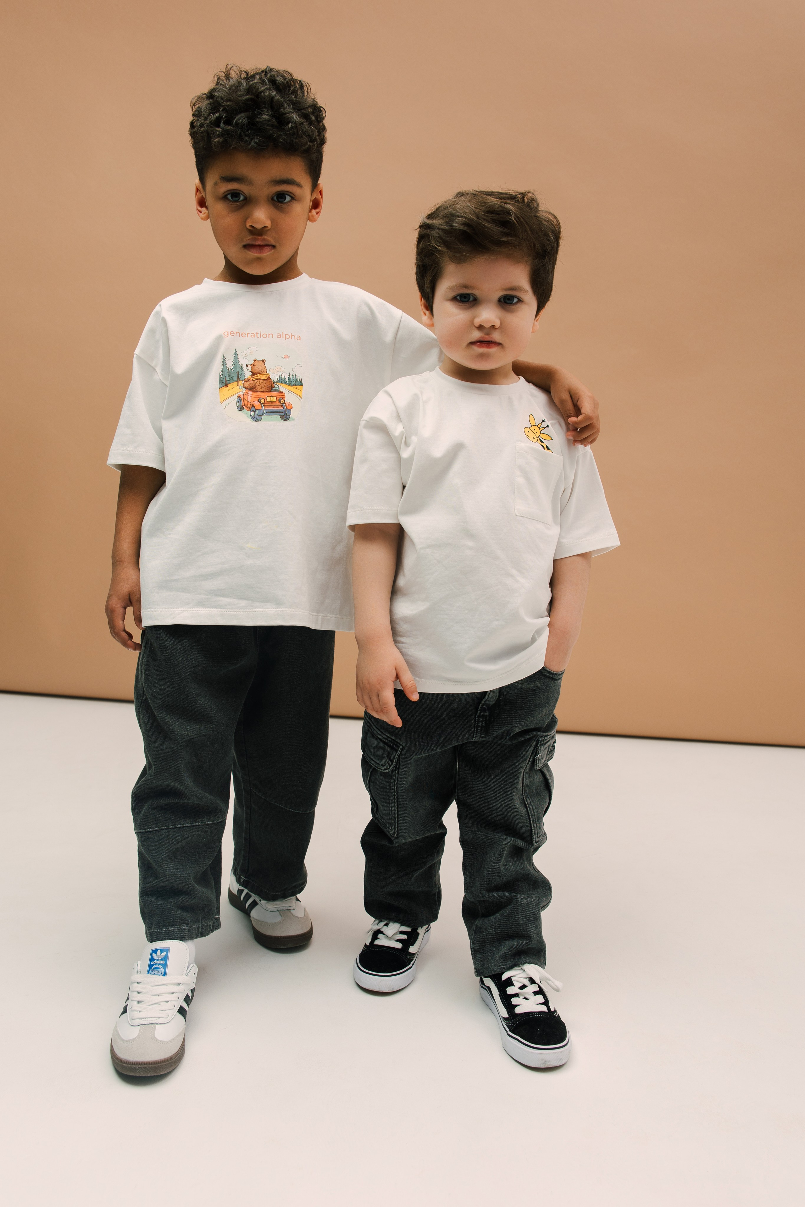 Лукбук для бренда одежды, детская одежда gnga. Фотограф в Санкт-Петербурге и Москве