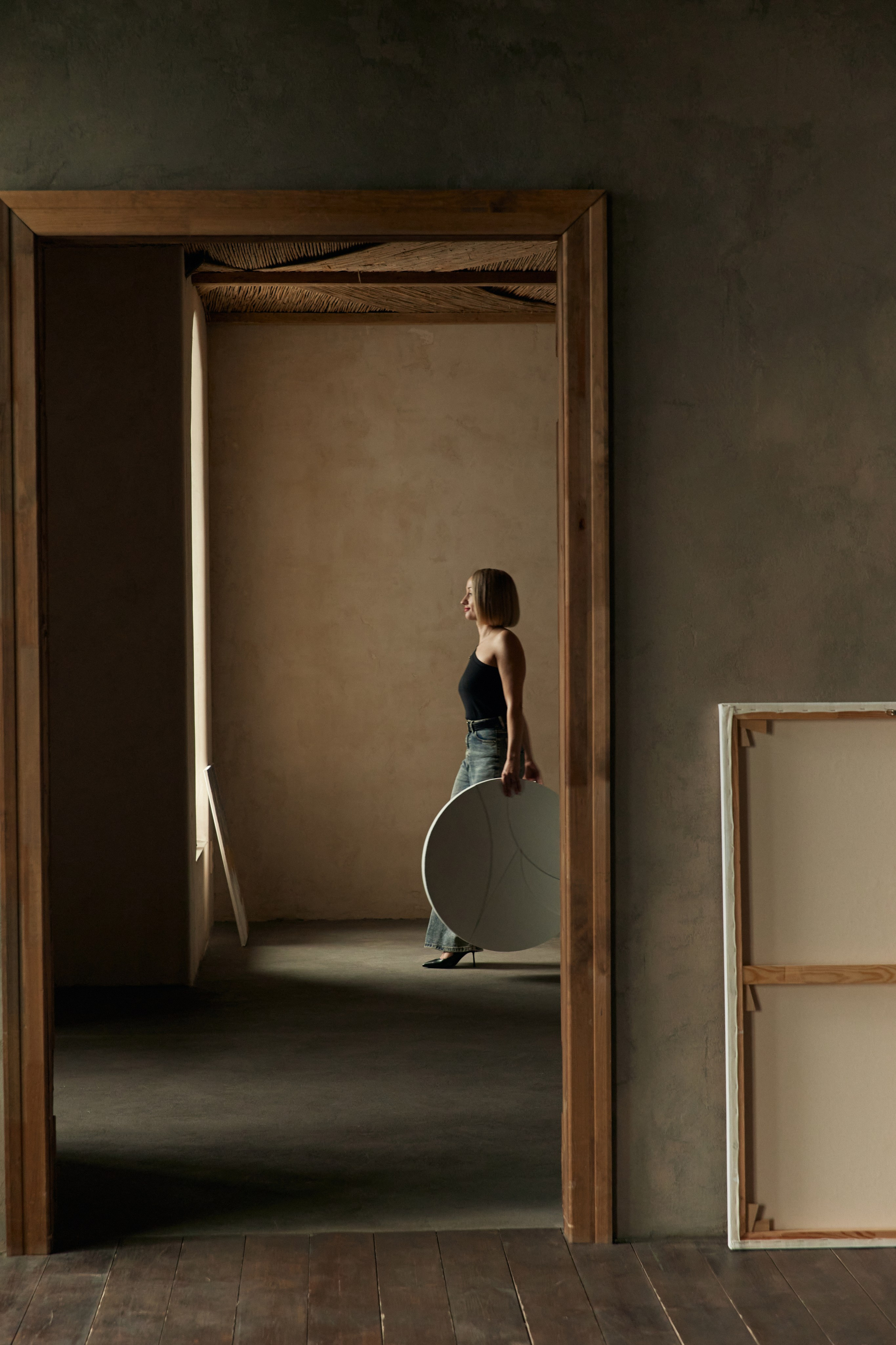 Контент съемка в Петербурге для художницы. Фотограф в Санкт-Петербурге и Москве