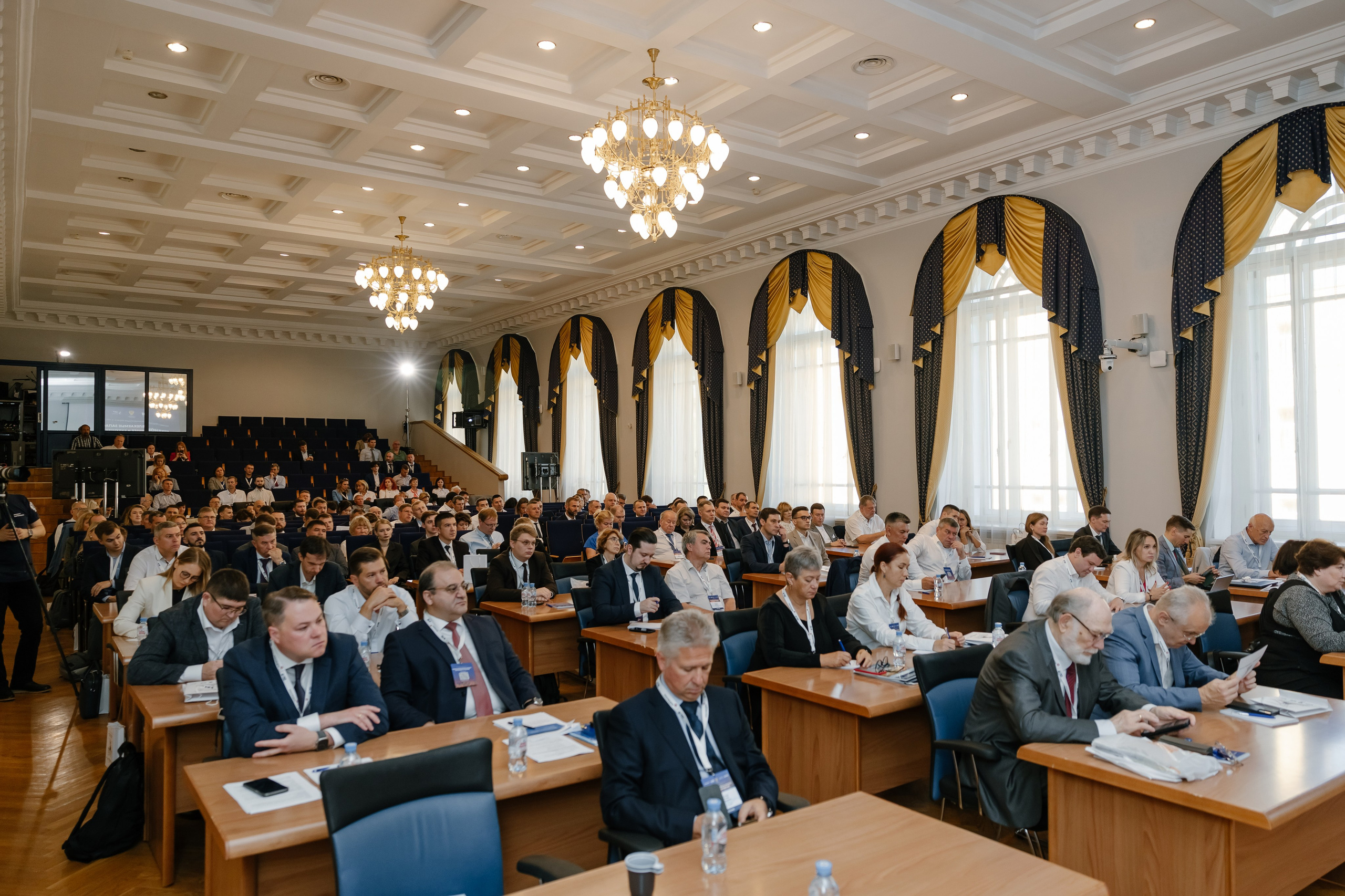 Научно-практическая конференция «Трудноизвлекаемые запасы». Maya Alieva Wedding Photographer in St.Petersburg