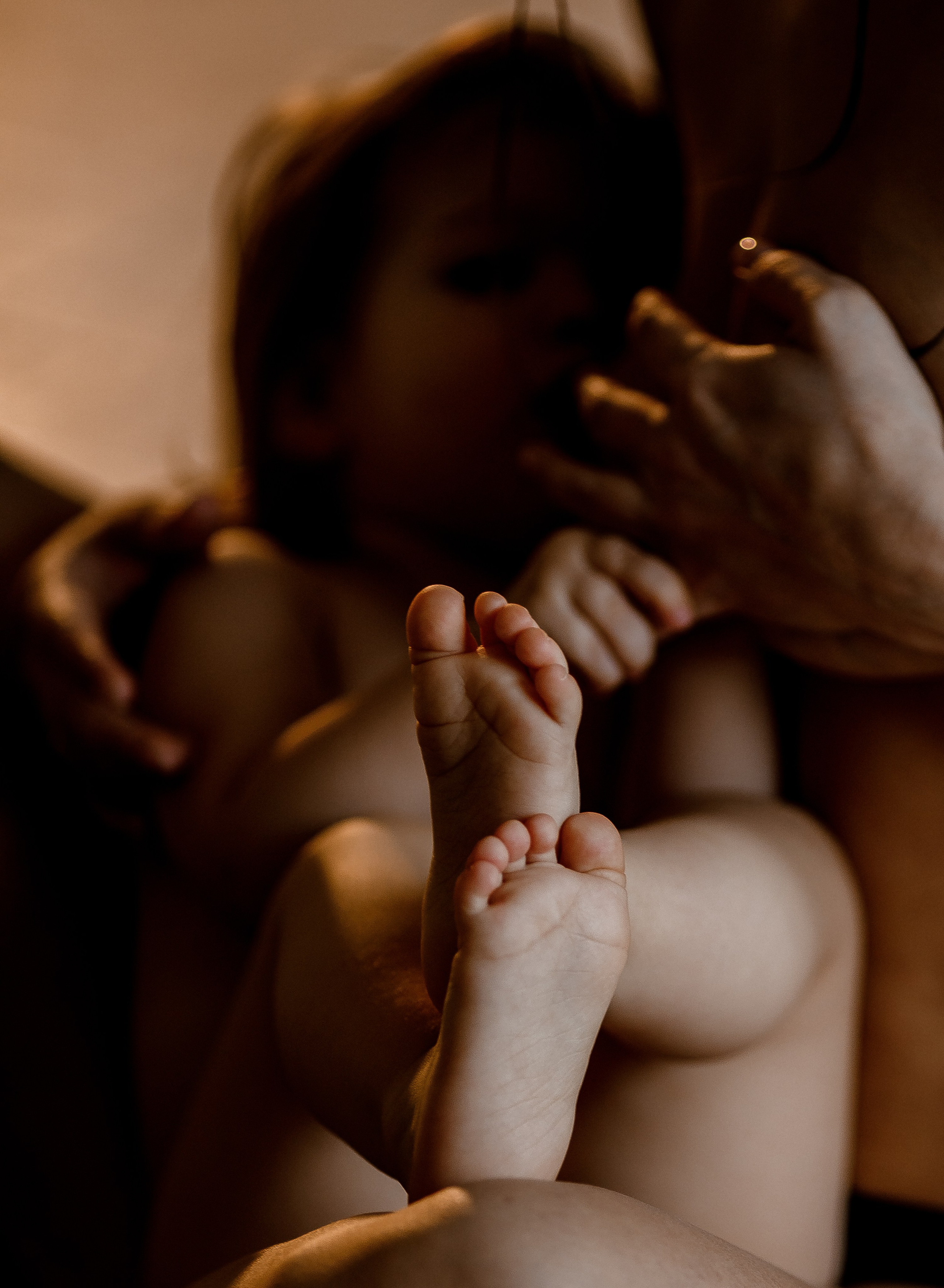 Грудное кормление. Фотограф материнства и таинства кормления Екатерина Кузьмин