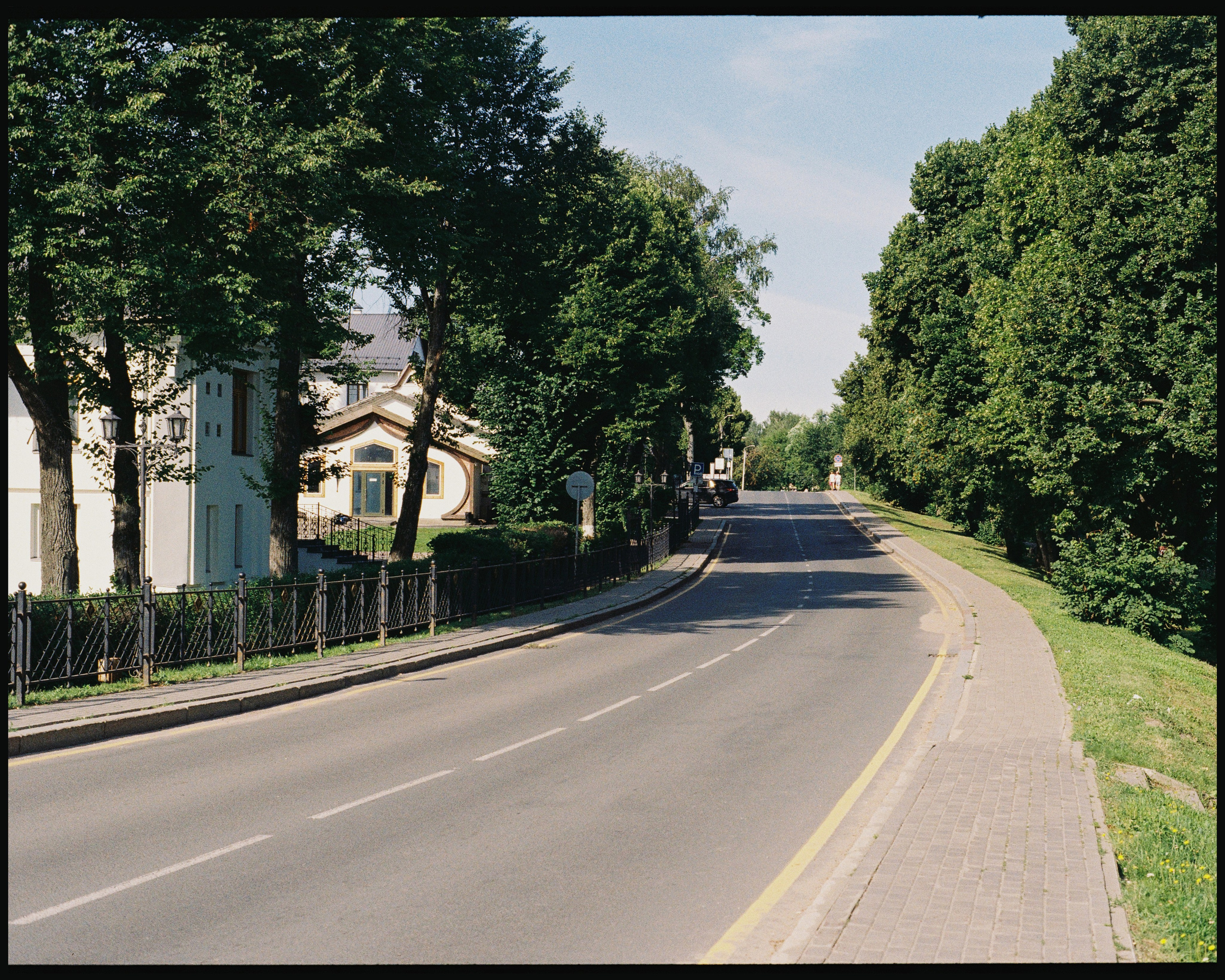 SUZDAL. ANNA — PHOTOGRAPHER