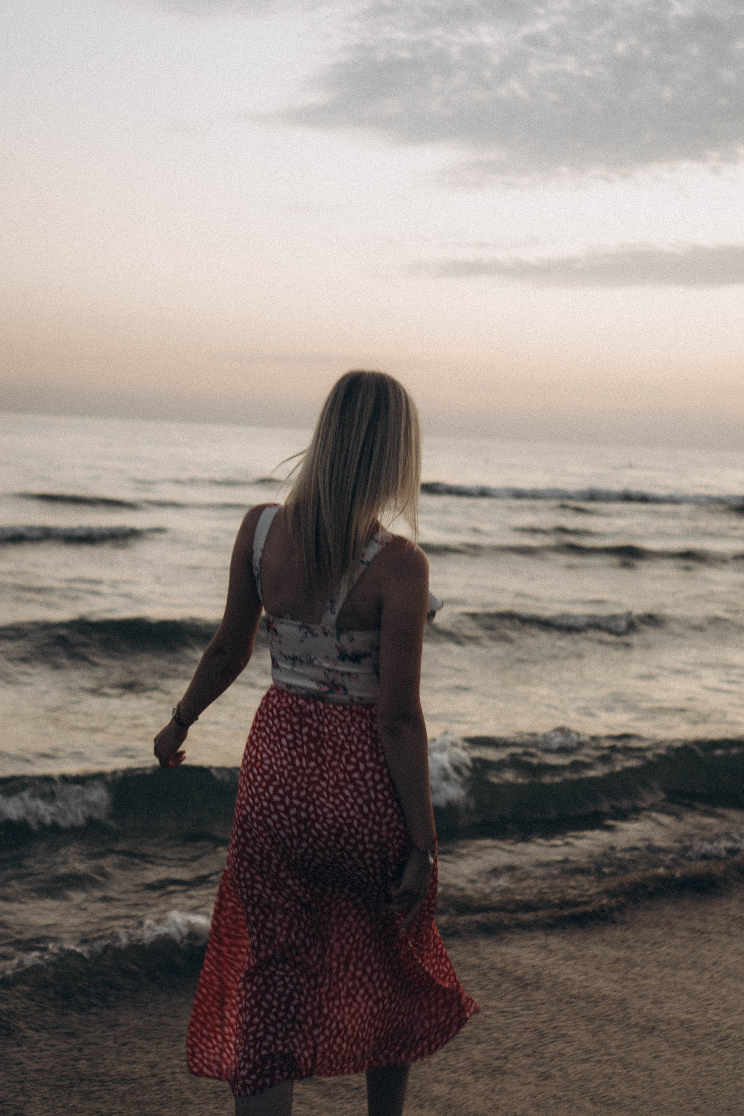 Июльский вечер на берегу черного моря. Профессиональный фотограф, Санкт-Петербург — Виктория Богомолова