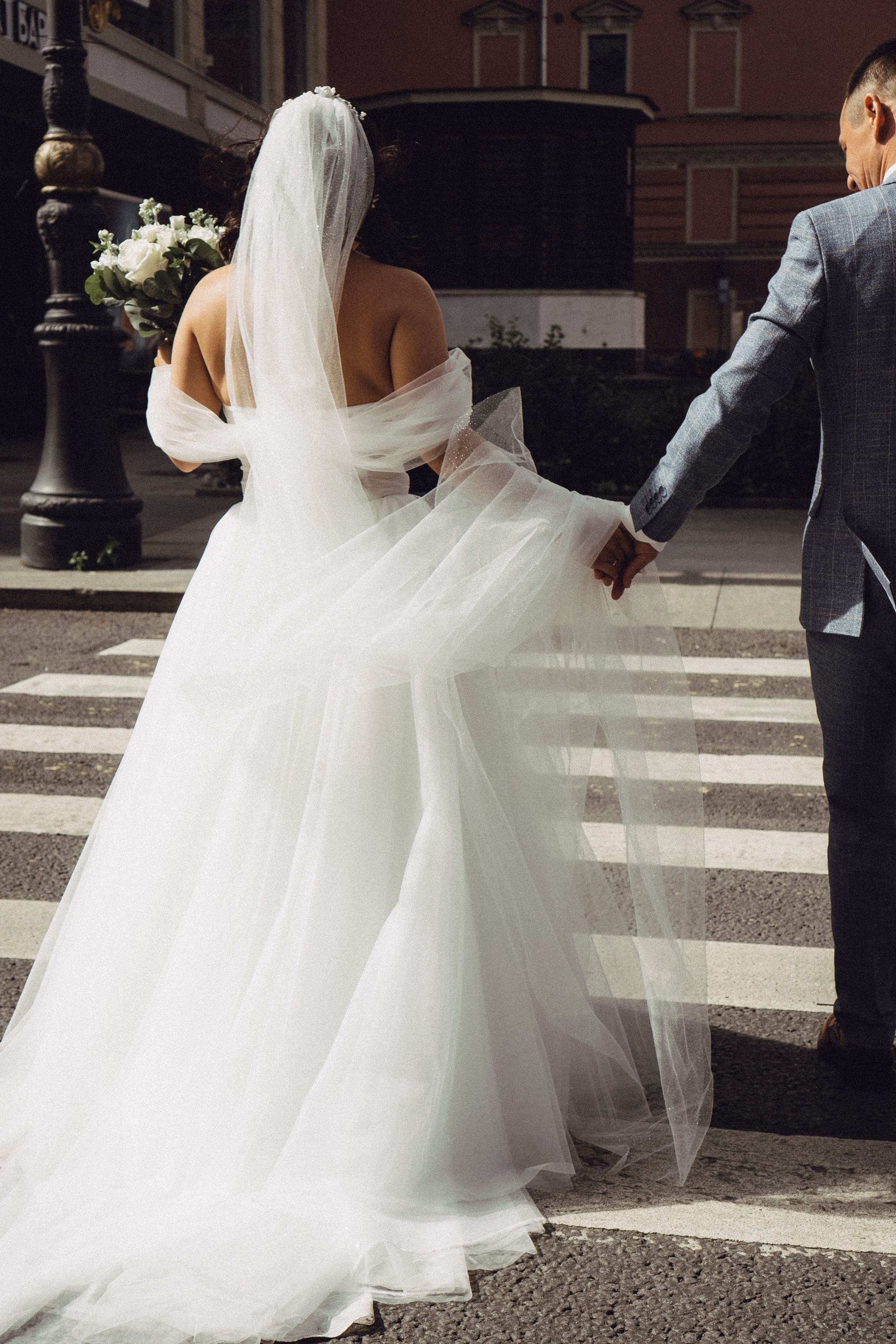 СВАДЕБНАЯ ПРОГУЛКА РЕСТОРАН МЫ ЖЕ НА ТЫ И ФОТОСЕССИИЯ С АВТОМОБИЛЕМ. Профессиональный фотограф, Санкт-Петербург — Виктория Богомолова