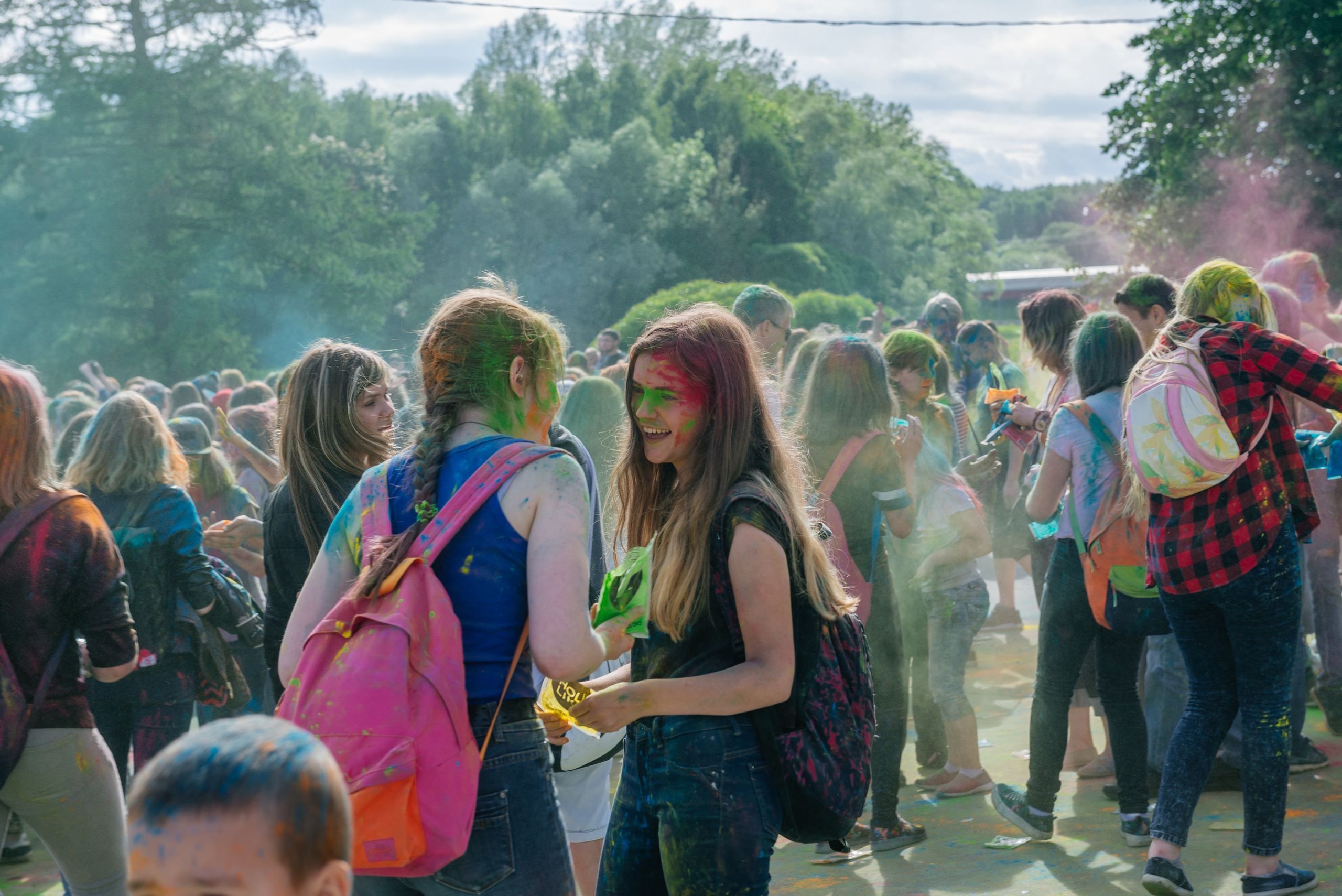 Фестиваль красок Holi. Москва, МО. Фотограф LANA STIL. Семейный, репортажный фотограф, студия. Женский, мужской портрет. Фотографирую территориально в г. Королев, Москва, МО