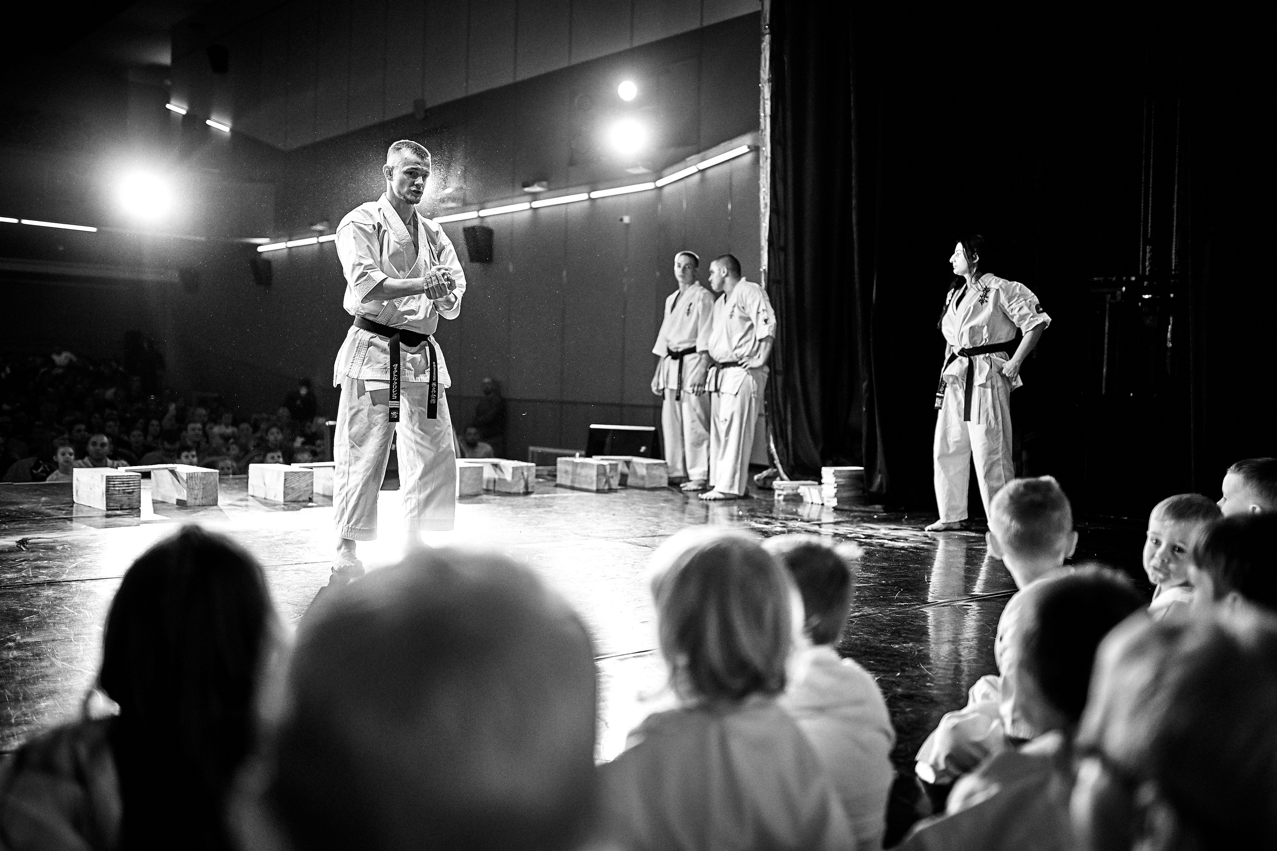 Репортаж награждения по дисциплине киокушин каратэ. Репортажный фотограф Ирина Курманаева