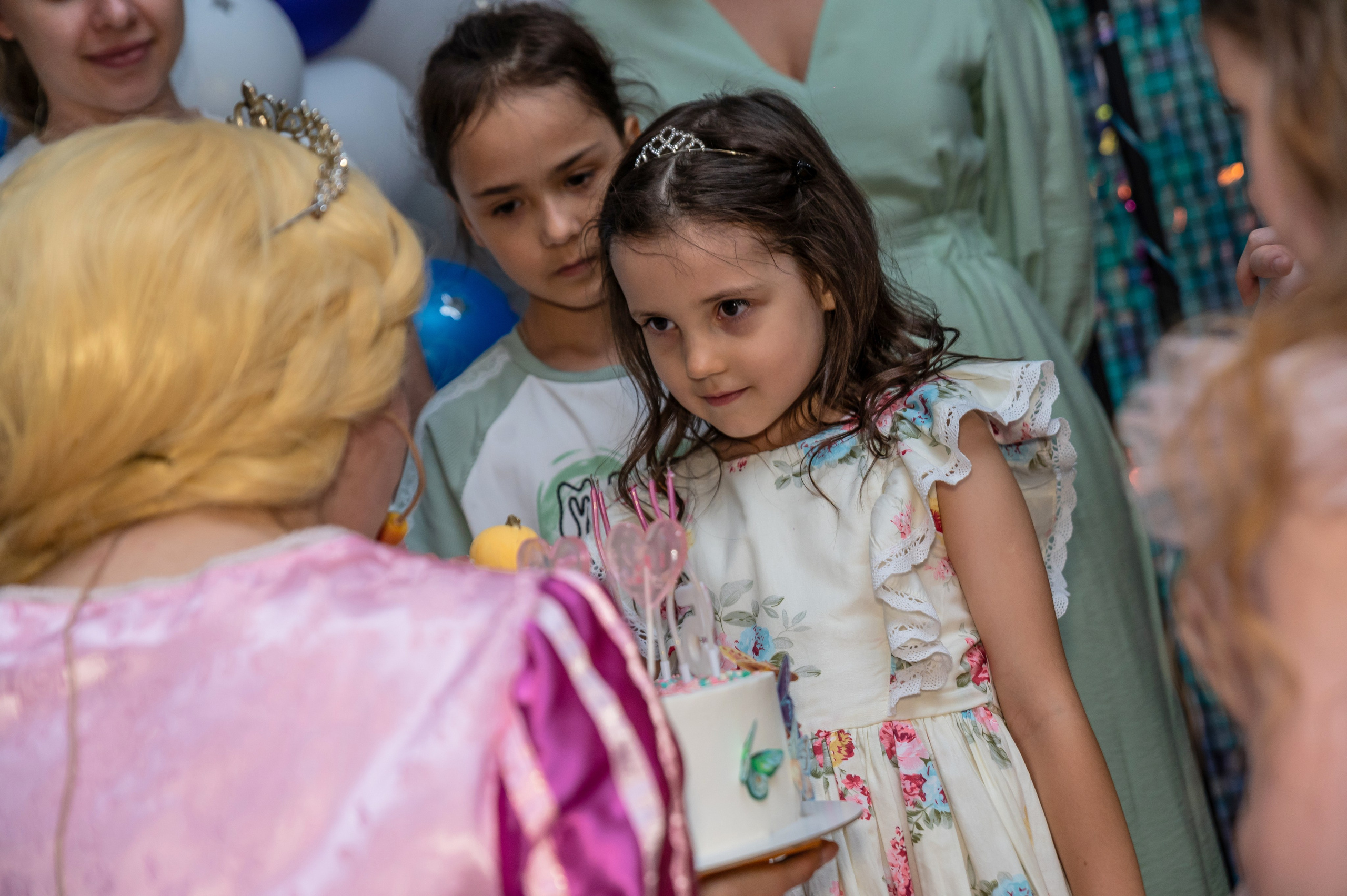 Игротека Ниндзя Кидс. Я Ольга Казанцева, фотографирую снимаю ваши киноистории и печатаю фото и цифровые портреты на холсте