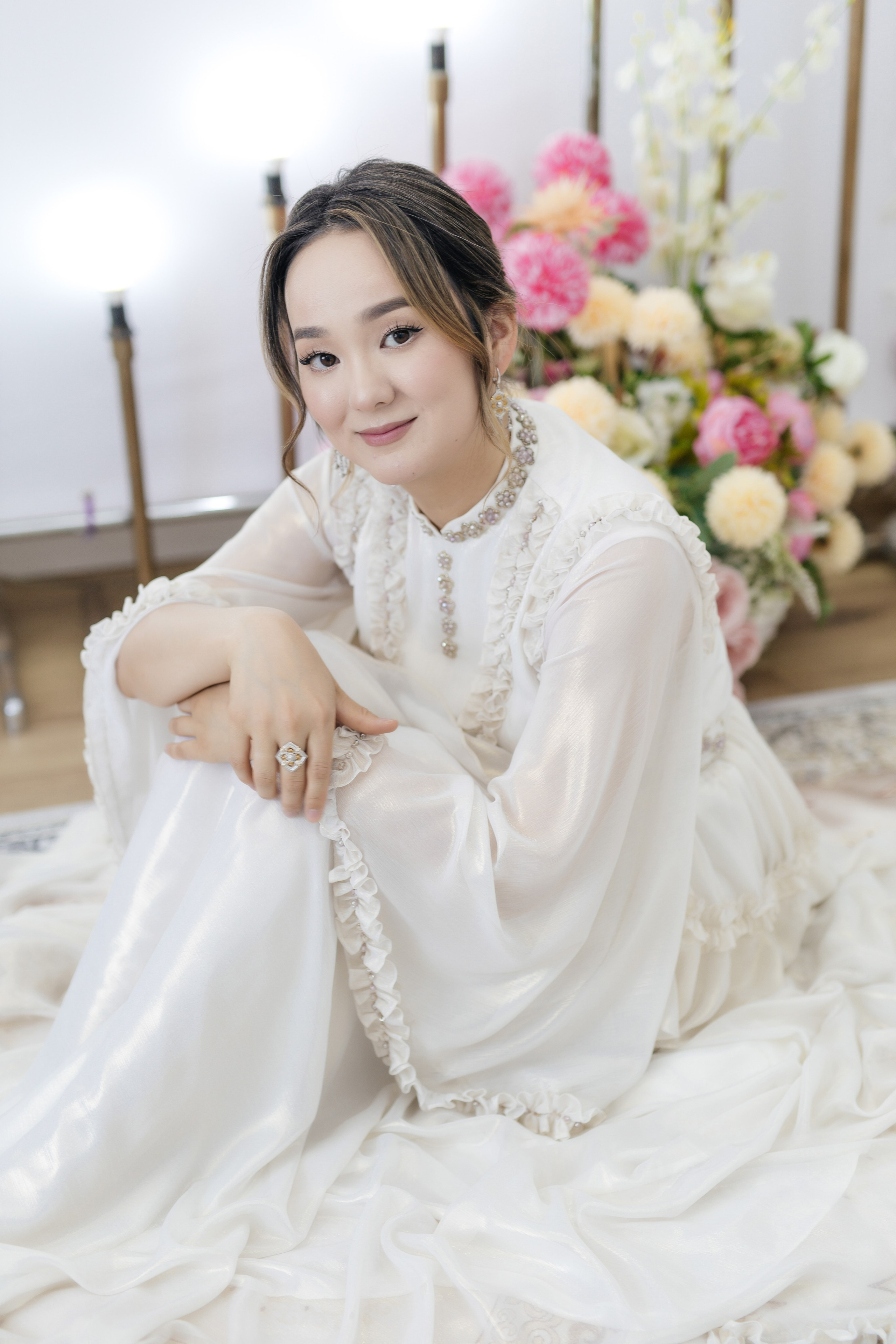 Moldir — syrğa salu. Wedding and Love story Photographer