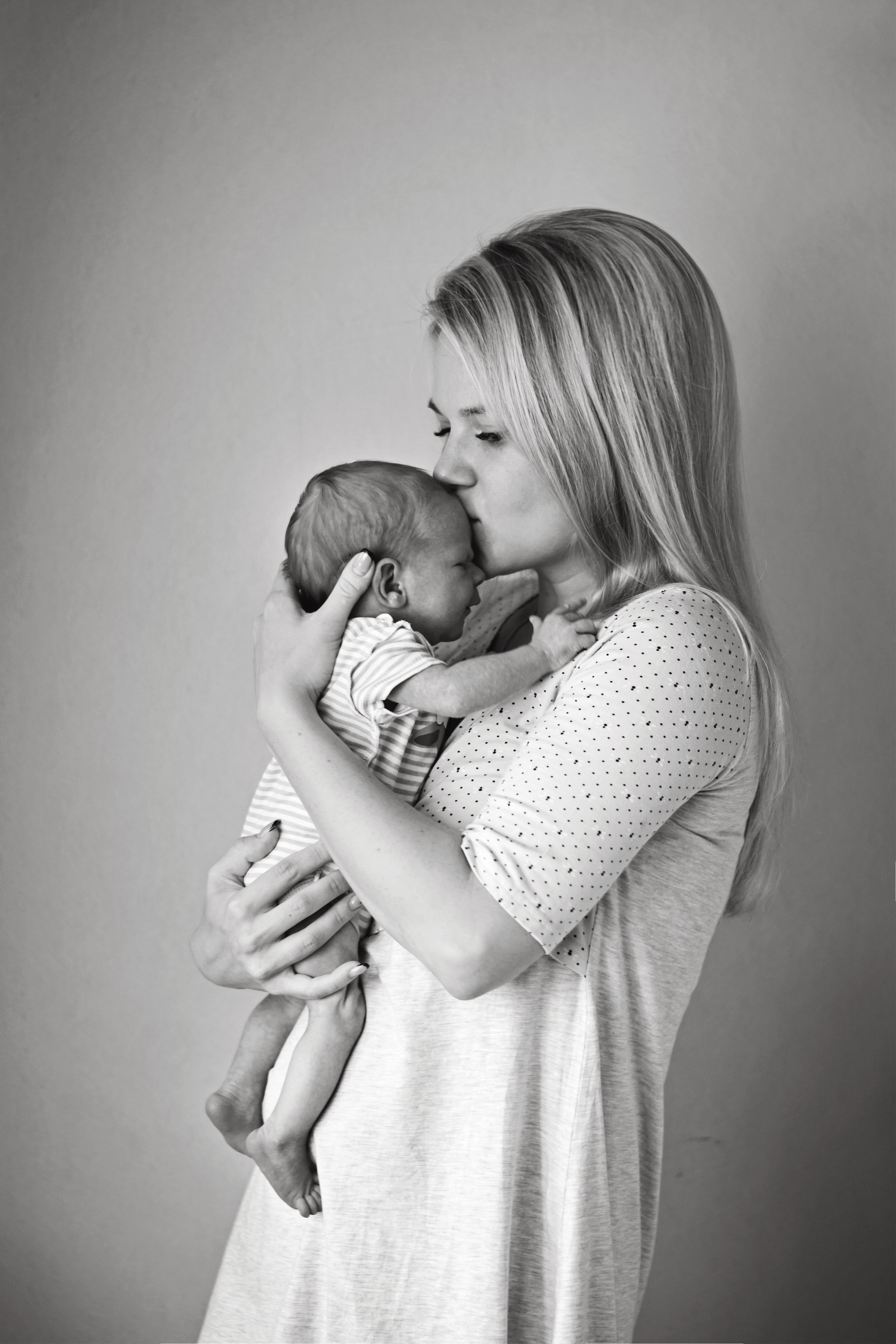 Фотосессия новорожденных Newborn в Сыктывкаре. Фотограф новорождённых детский фотограф Сыктывкар Наталья Линдт