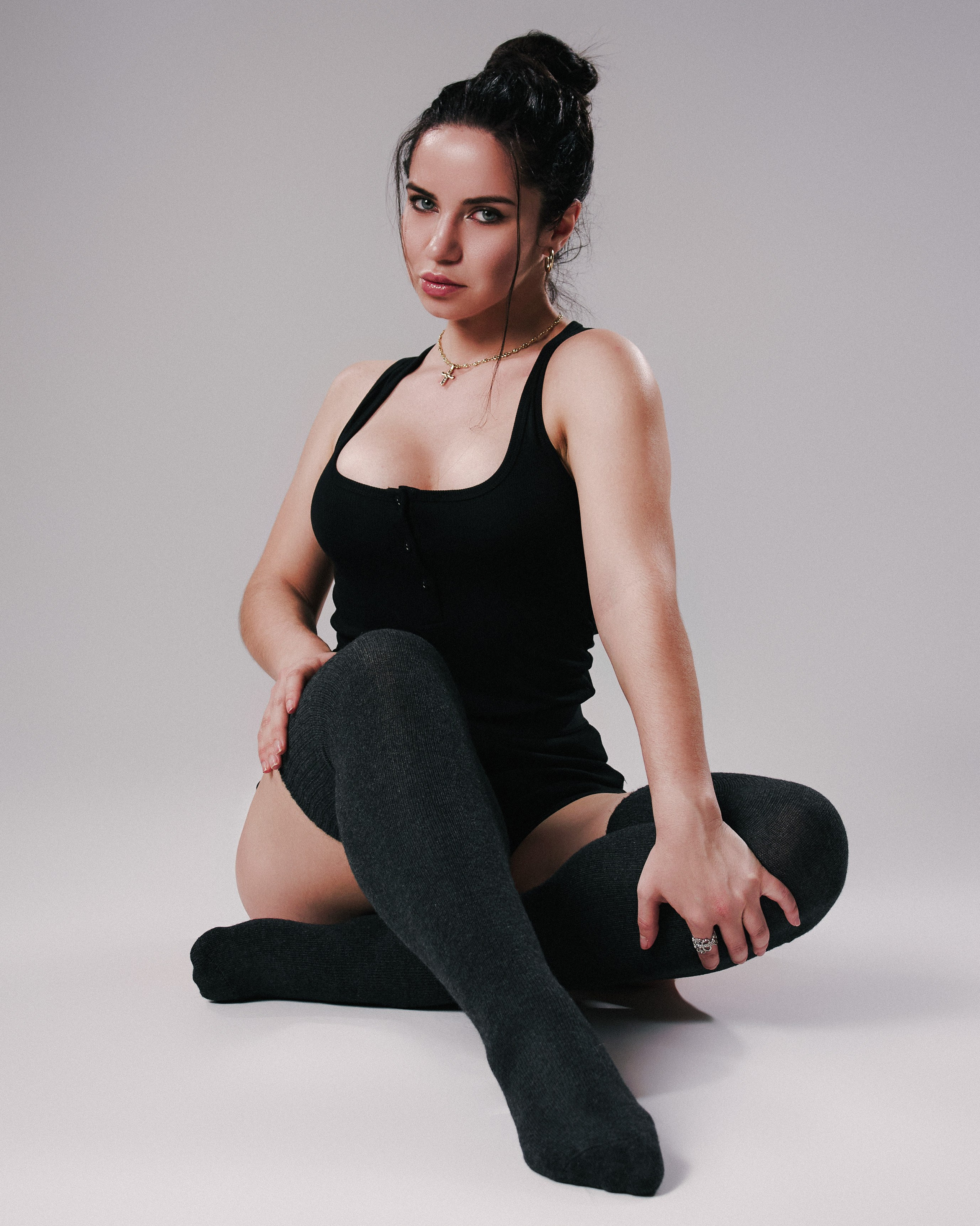 INDIVIDUAL & CREATIVE. VERONIKA TIKHOMIROVA | PHOTOGRAPHER