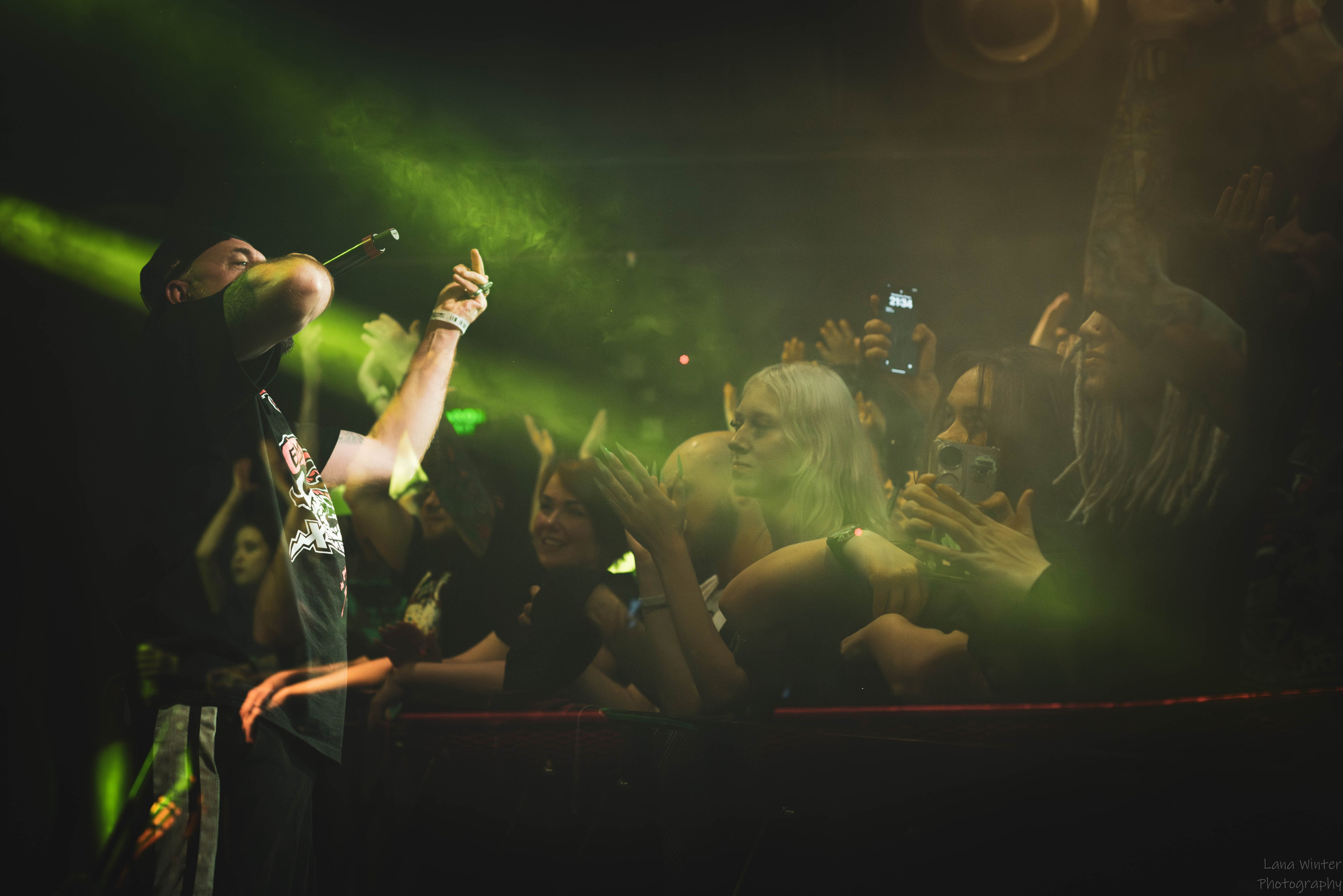 7000$ (29 июня 2025 года, Москва, клуб Урбан). Фотограф Светлана Блинова, Москва и Московская область