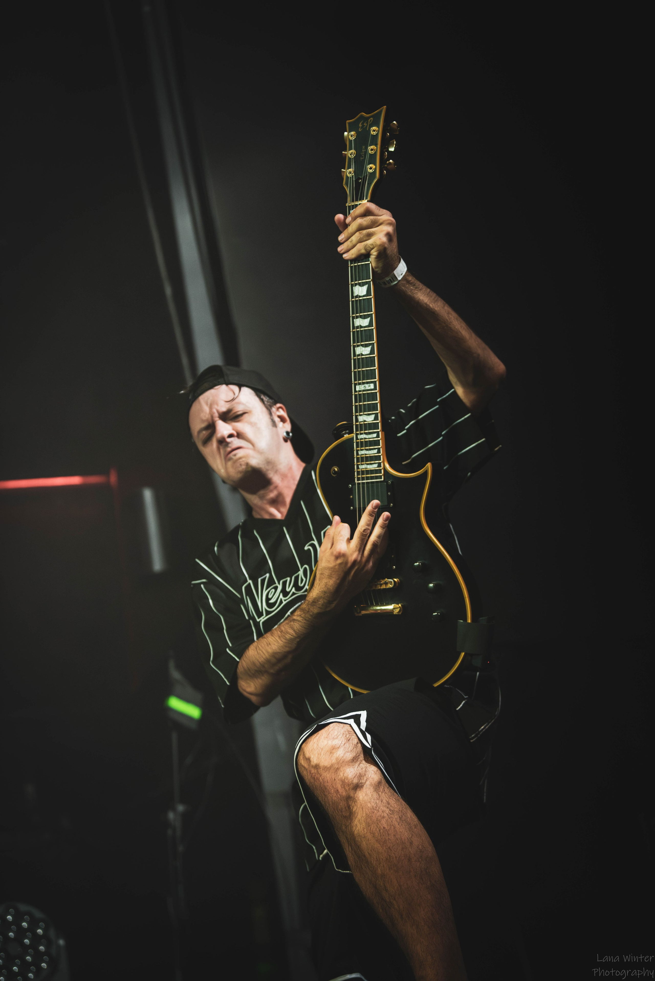 7000$ (29 июня 2025 года, Москва, клуб Урбан). Фотограф Светлана Блинова, Москва и Московская область