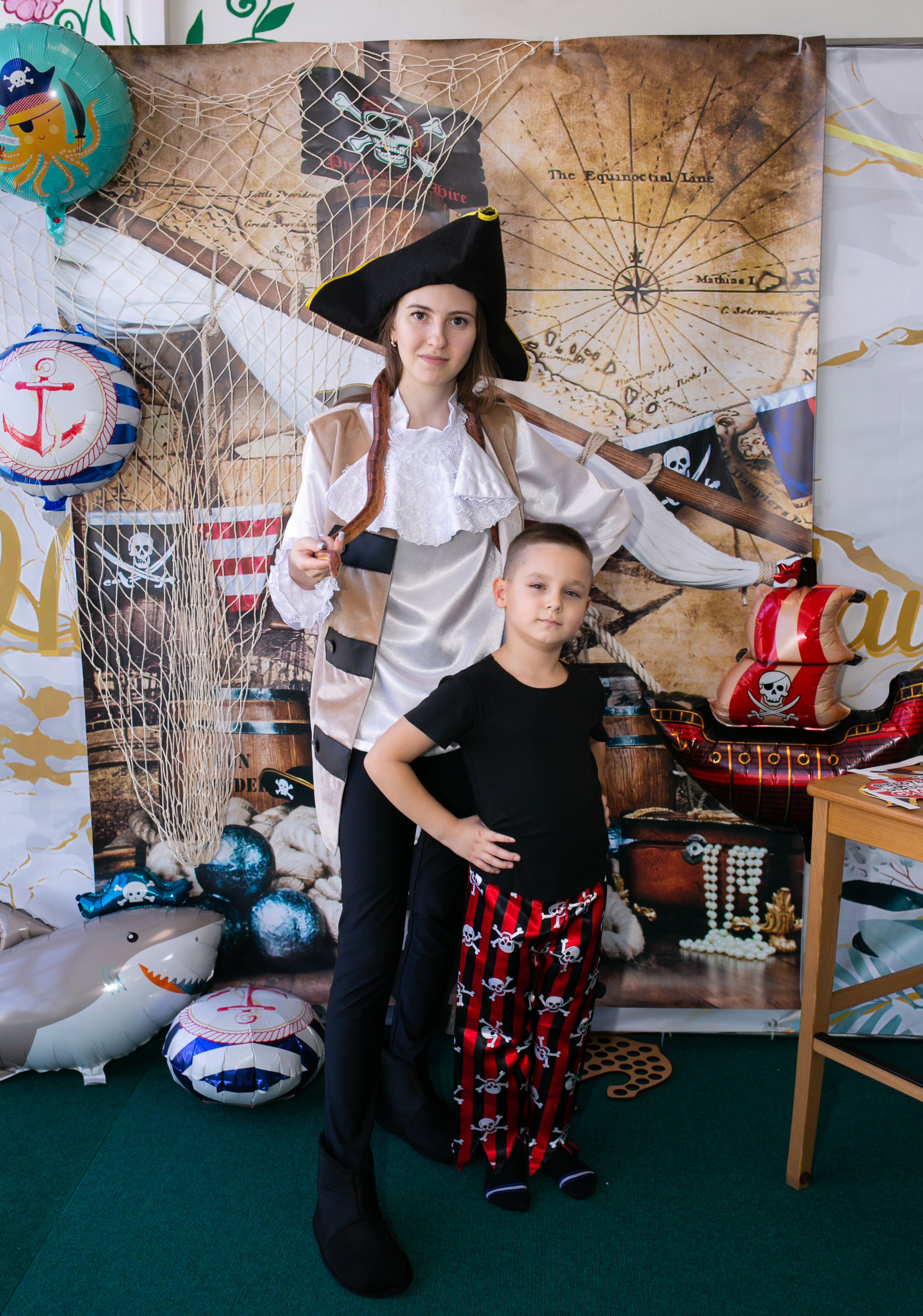 Белый кролик. Форд Боярд. Фотограф новорожденных и семейный фотограф НСО г. Бердск Марина Львова