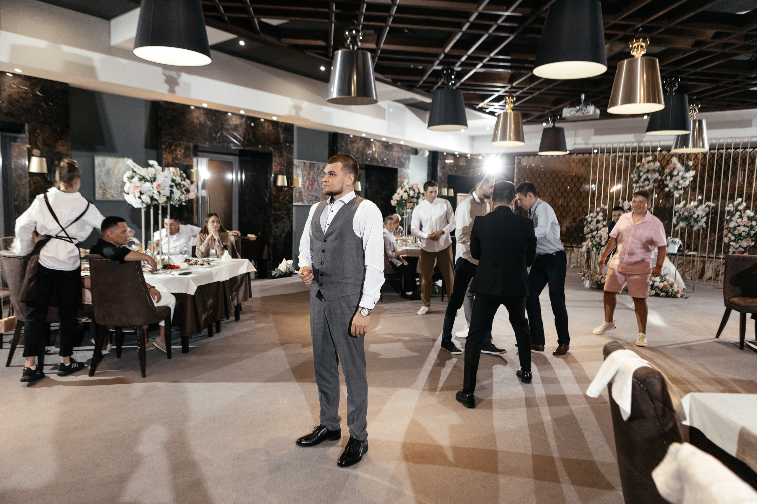 Свадебный фотограф Уфа — Руслан ГабдлисламовЖивые эмоции, красивые кадры, воспоминания на всю жизнь.Работаю по всей Республике Башкортоста. Свадебный фотограф Уфа Руслан Габдлисламов