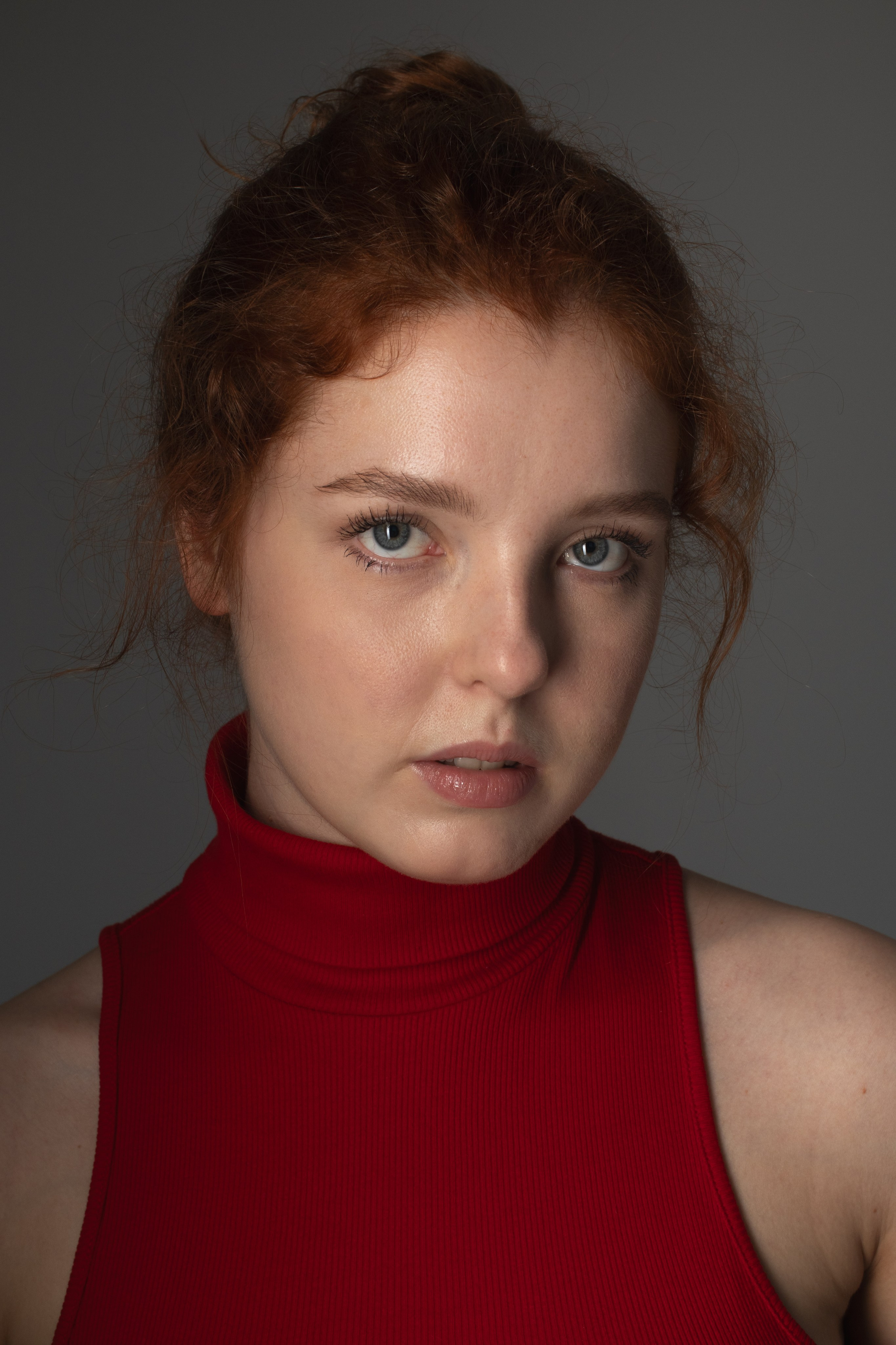 Алина Резвякова. Фотограф для брендов Любовь Батина (Спб/Мск)