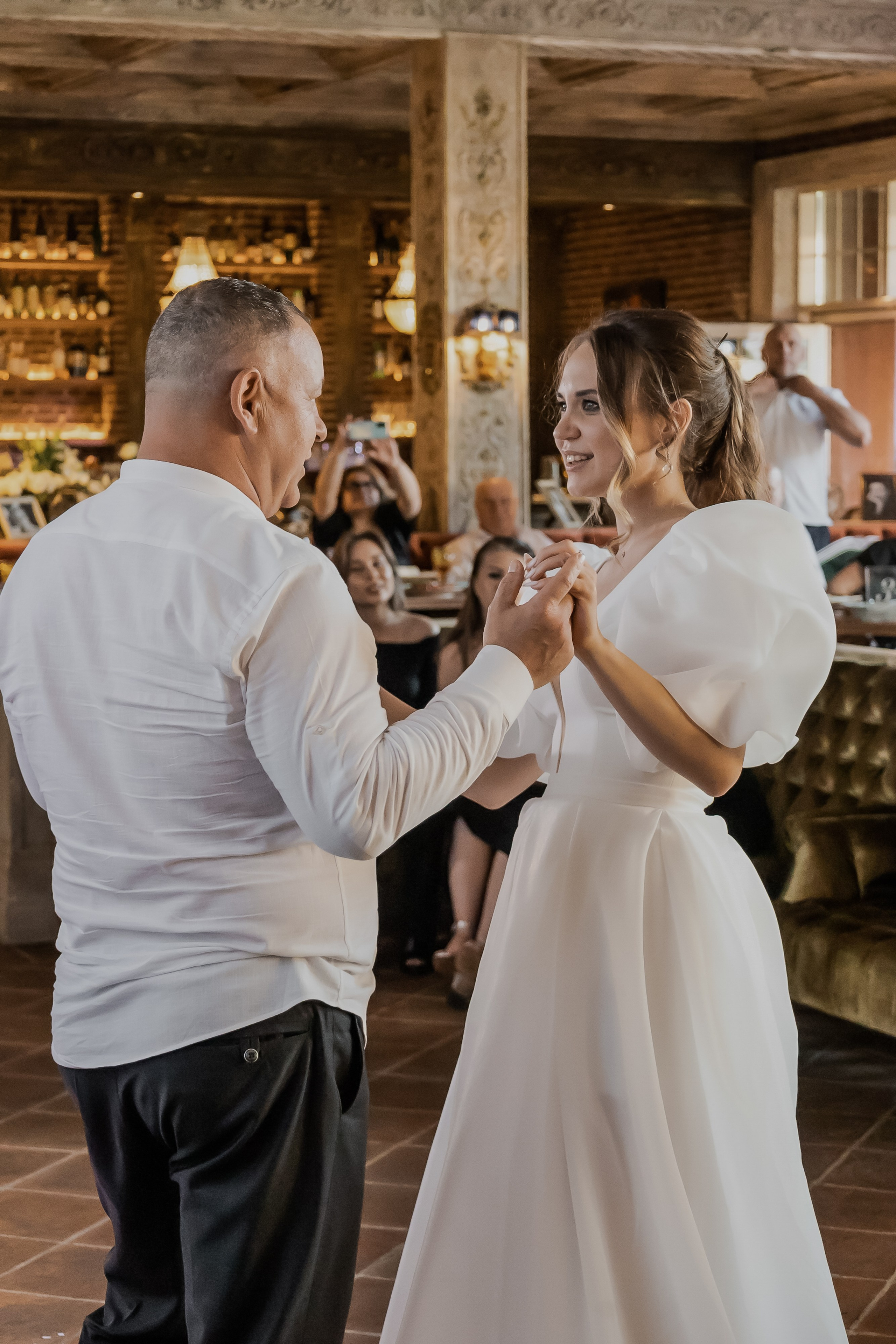 Mikhail & Elizabeth. Фотограф свадебный, репортажный, индивидуальный, фото для маркетплейсов, брендов, автосалонов