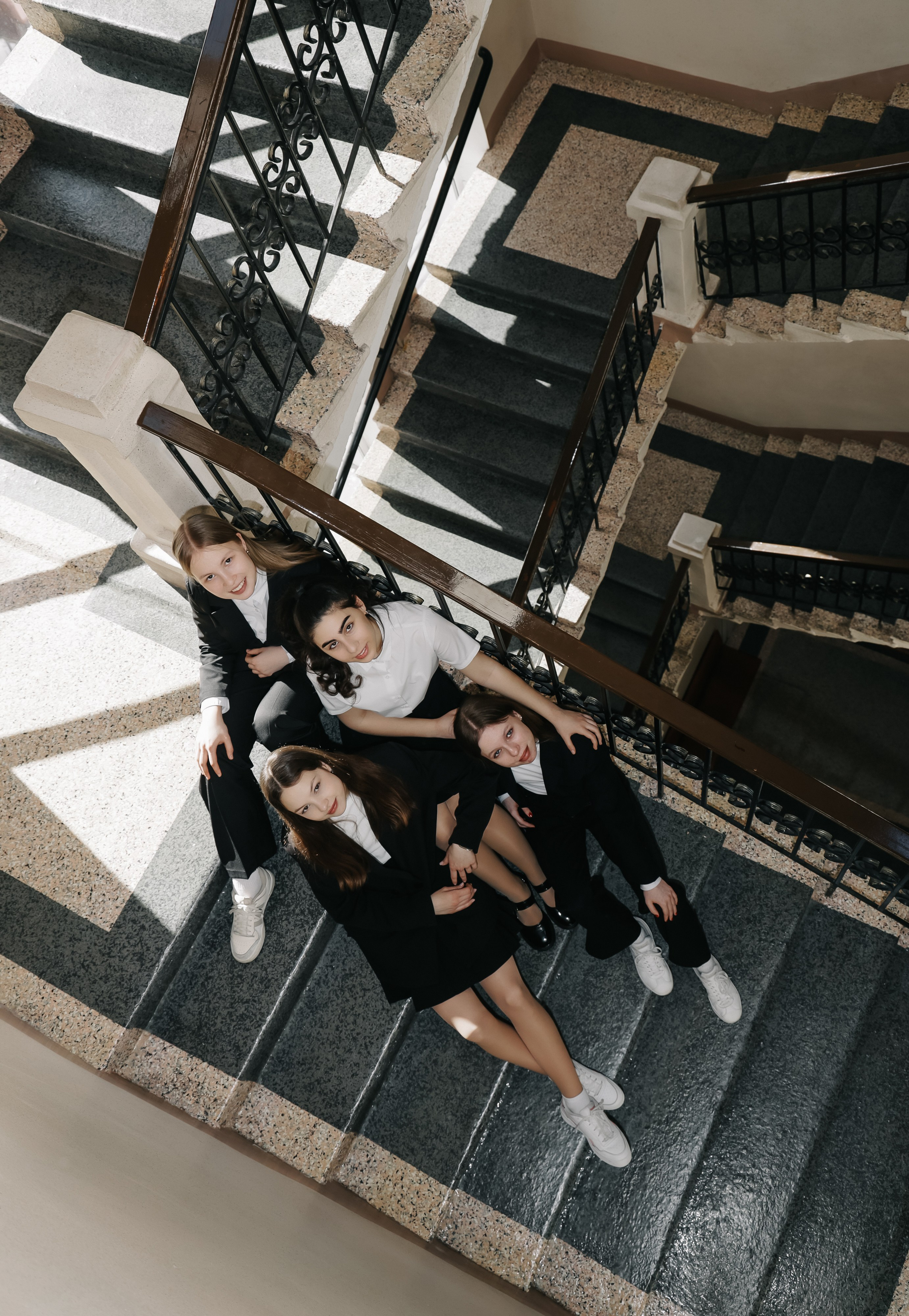 Школьные. Фотограф свадебный, репортажный, индивидуальный, фото для маркетплейсов, брендов, автосалонов