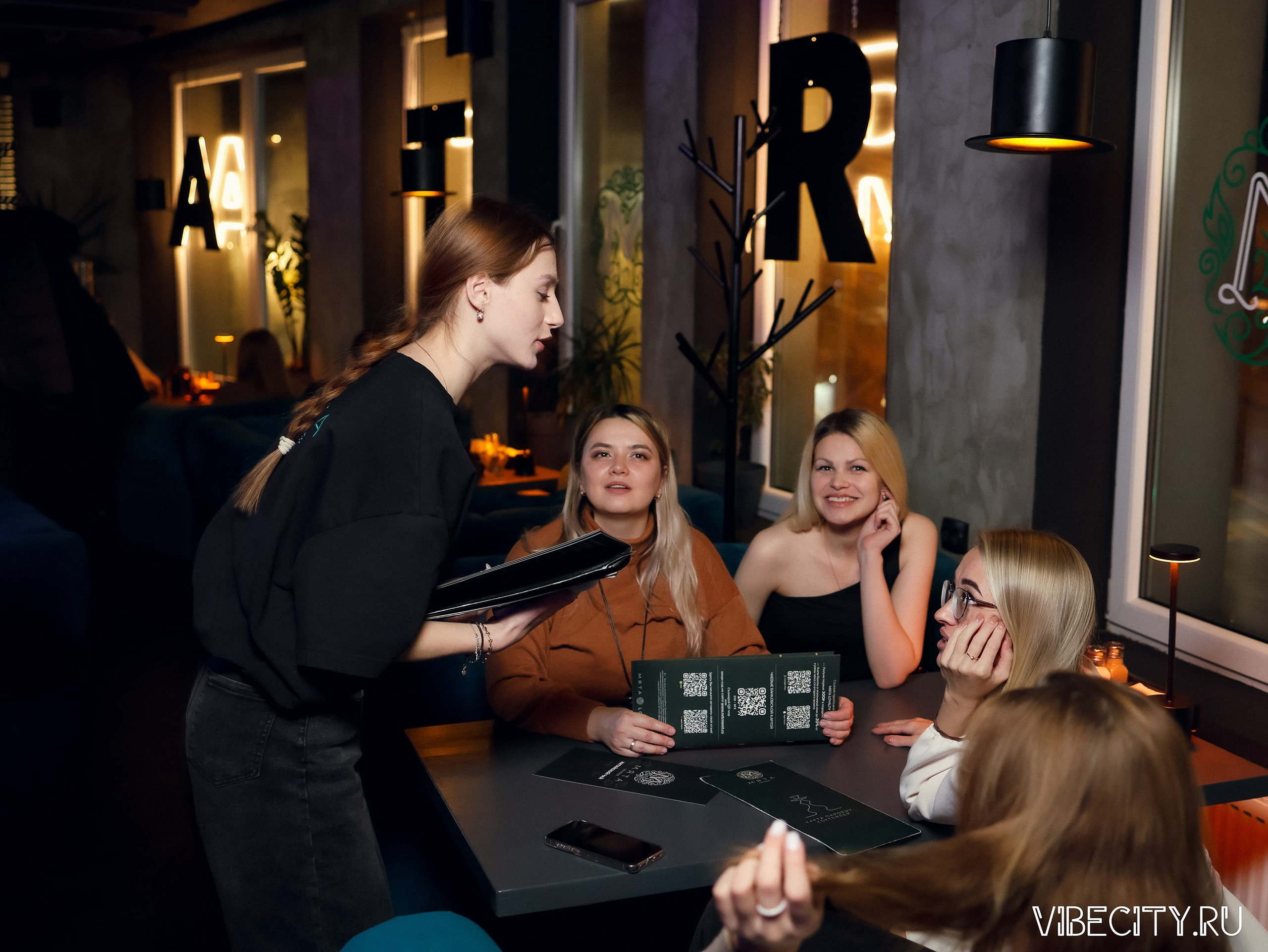 Мята Lounge. VIBECITY.RU Вайб Сити Ру Фоторепортажи Фотоотчеты Калининград