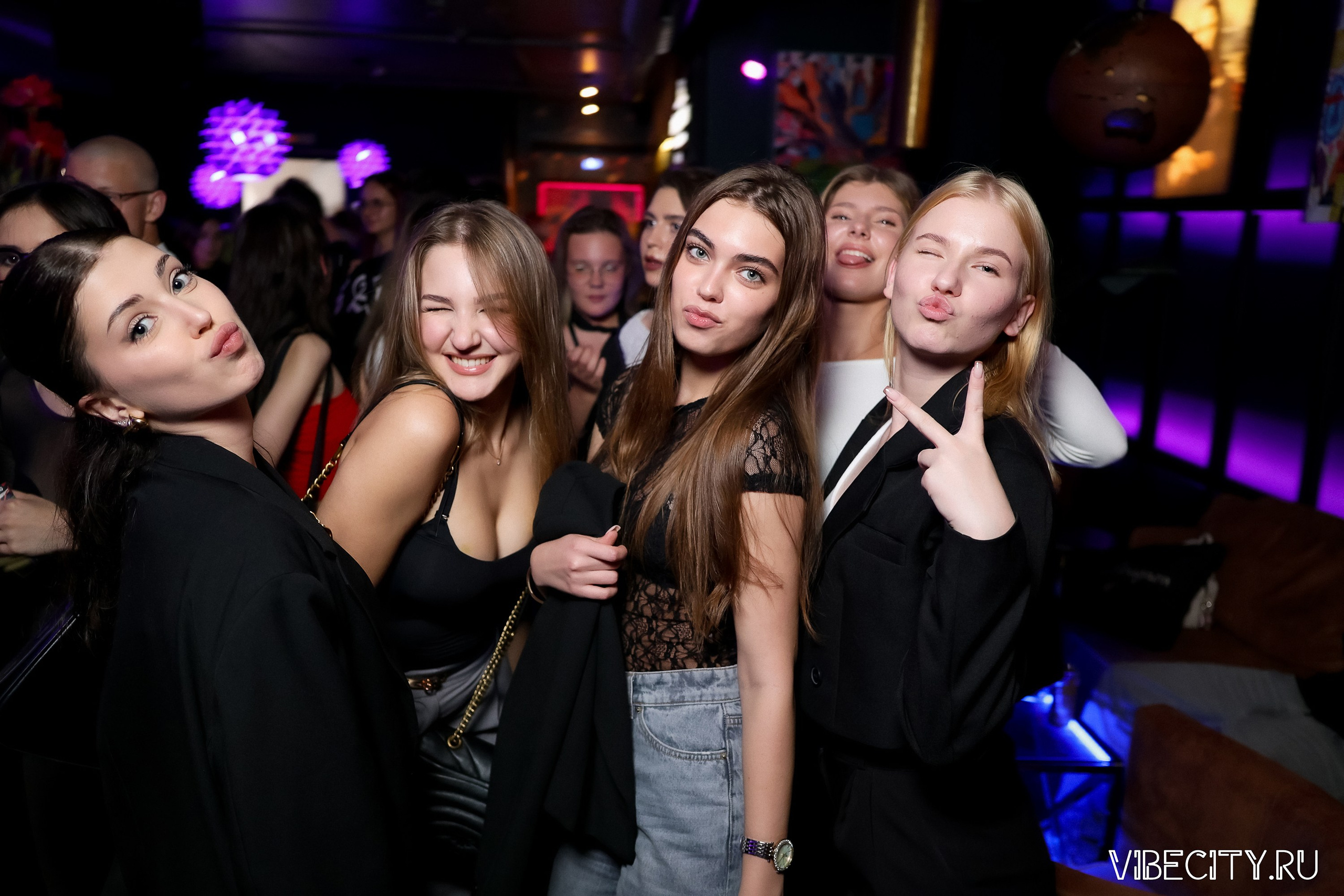 DOUBLE U. VIBECITY.RU Вайб Сити Ру Фоторепортажи Фотоотчеты Калининград