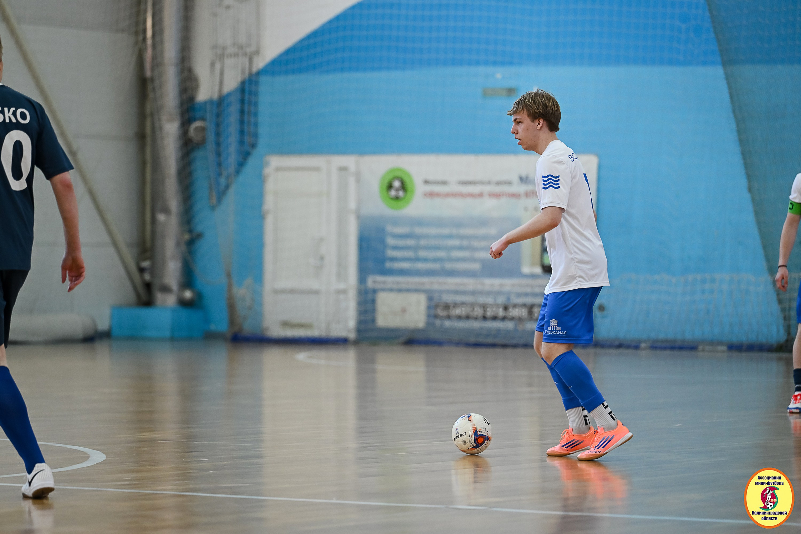 Корпоративная Бизнес Лига по футзалу — Весна 2026. VIBECITY.RU Вайб Сити Ру Фоторепортажи Фотоотчеты Калининград