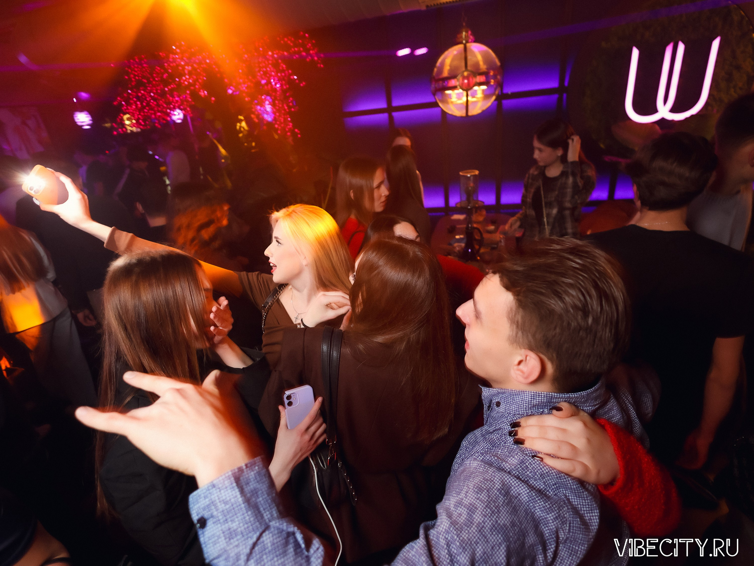 DOUBLE U. VIBECITY.RU Вайб Сити Ру Фоторепортажи Фотоотчеты Калининград