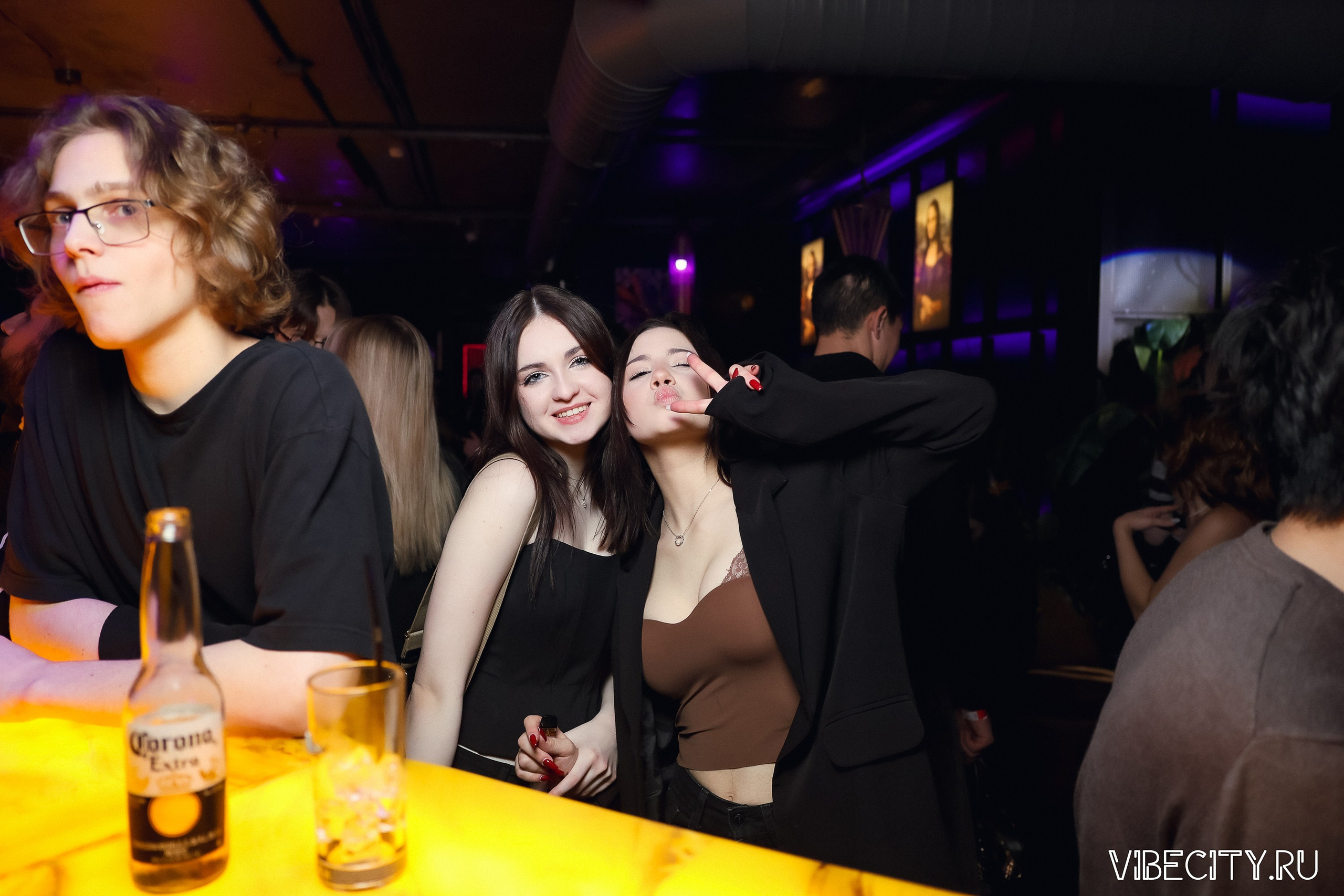 DOUBLE U. VIBECITY.RU Вайб Сити Ру Фоторепортажи Фотоотчеты Калининград